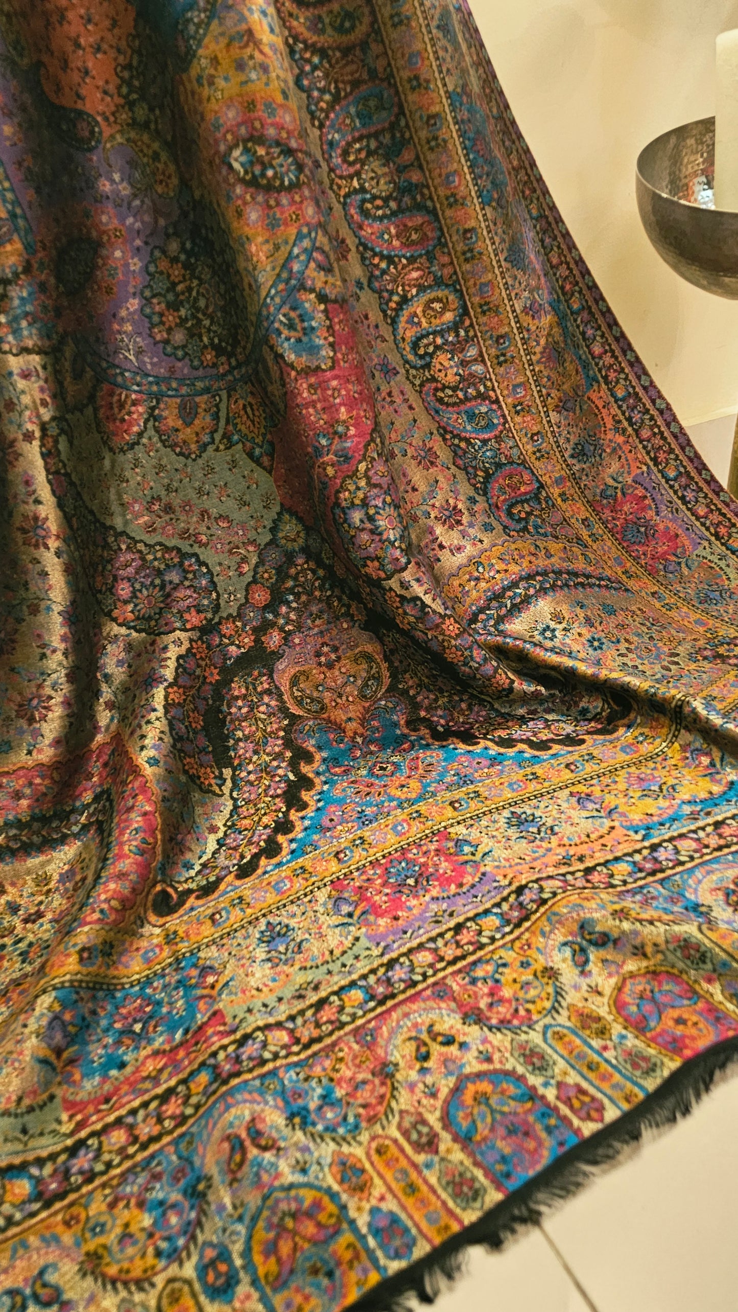 Gandhara reversible kaani: shawl