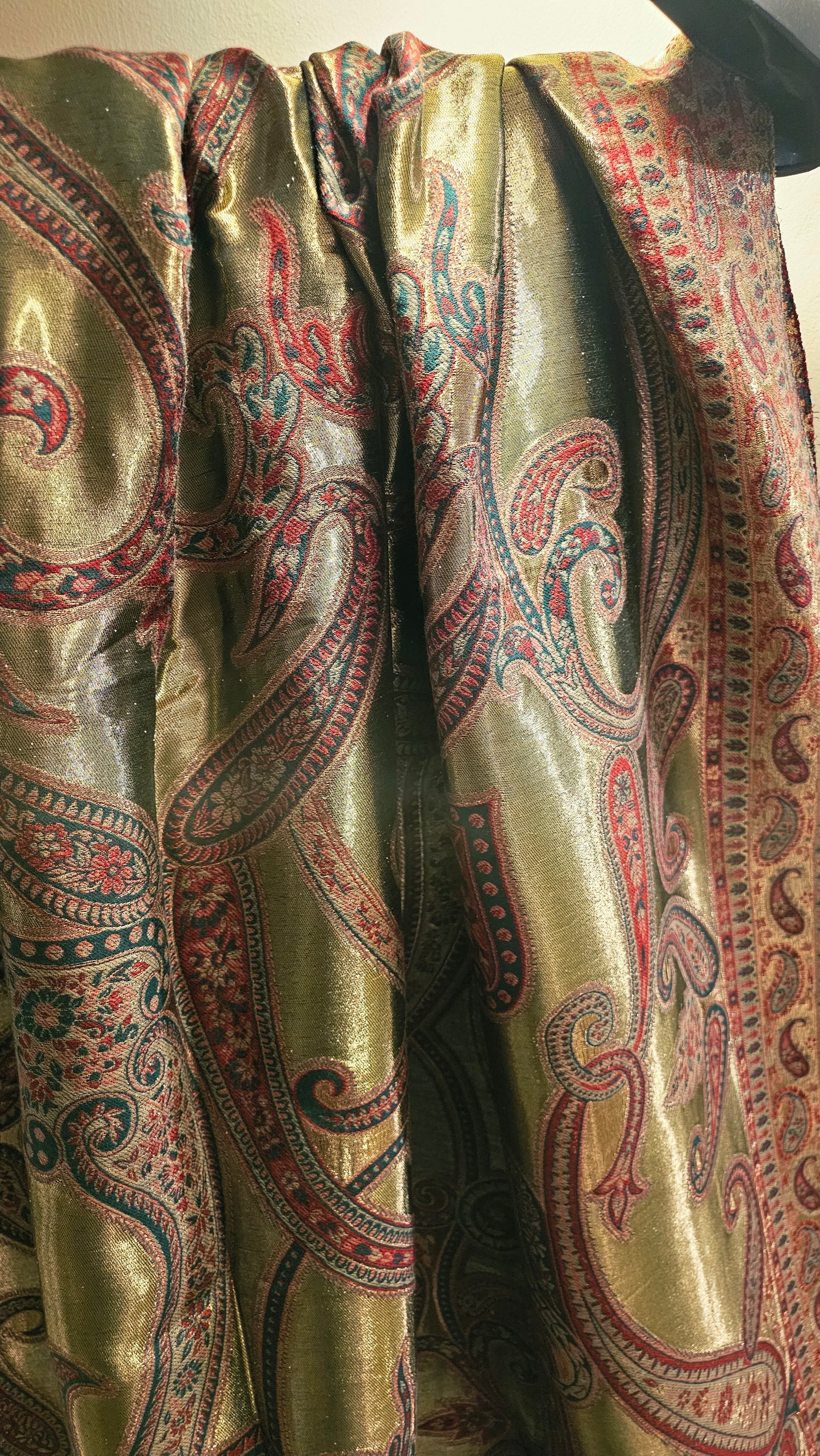 Reversible moonlight kaani: Pashmina