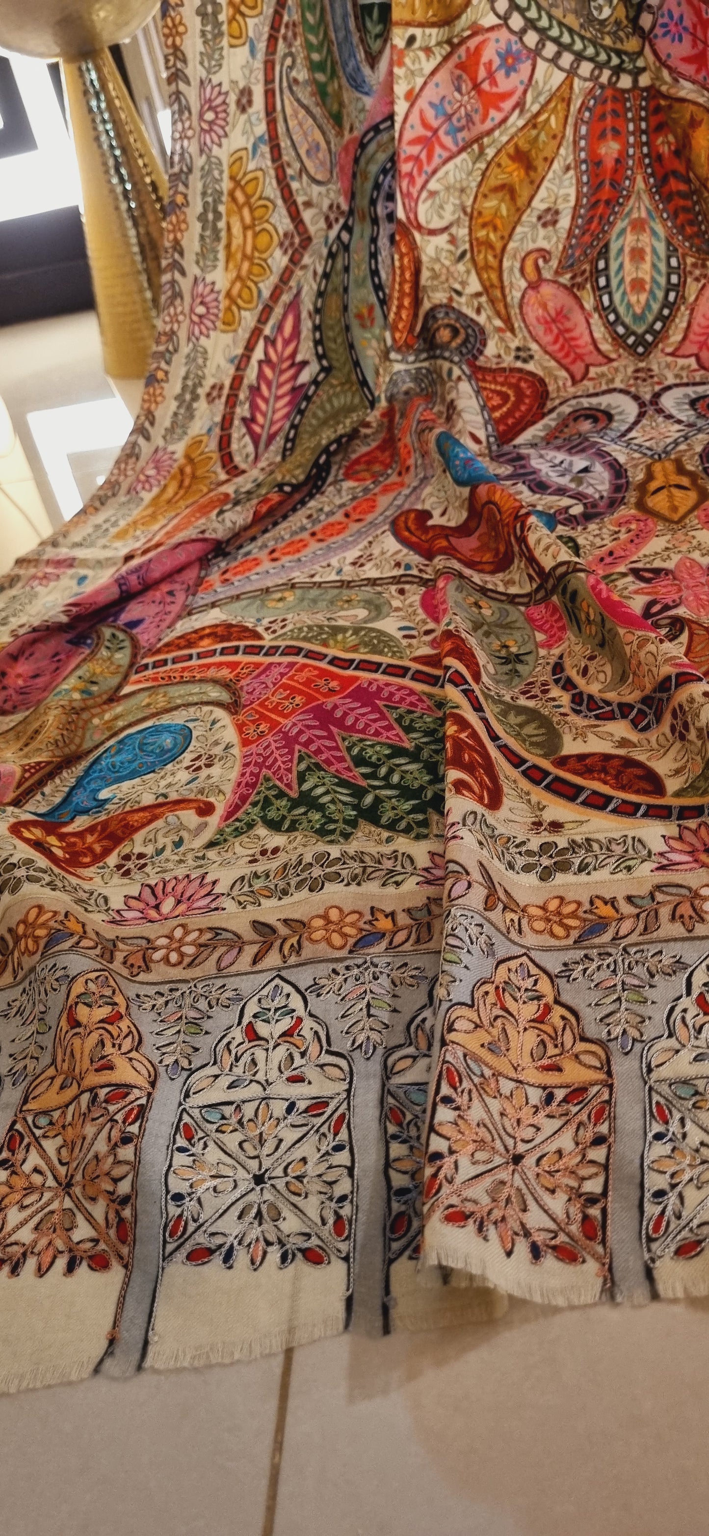 Reelkar pashmina shawl