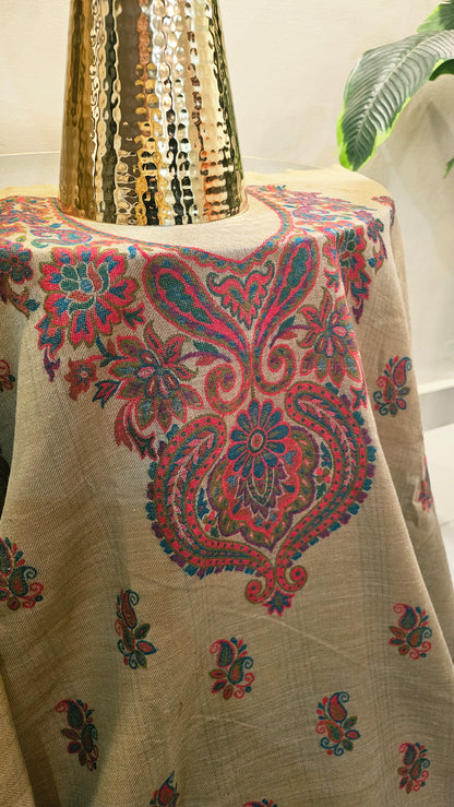 Kaani suit: Pashmina