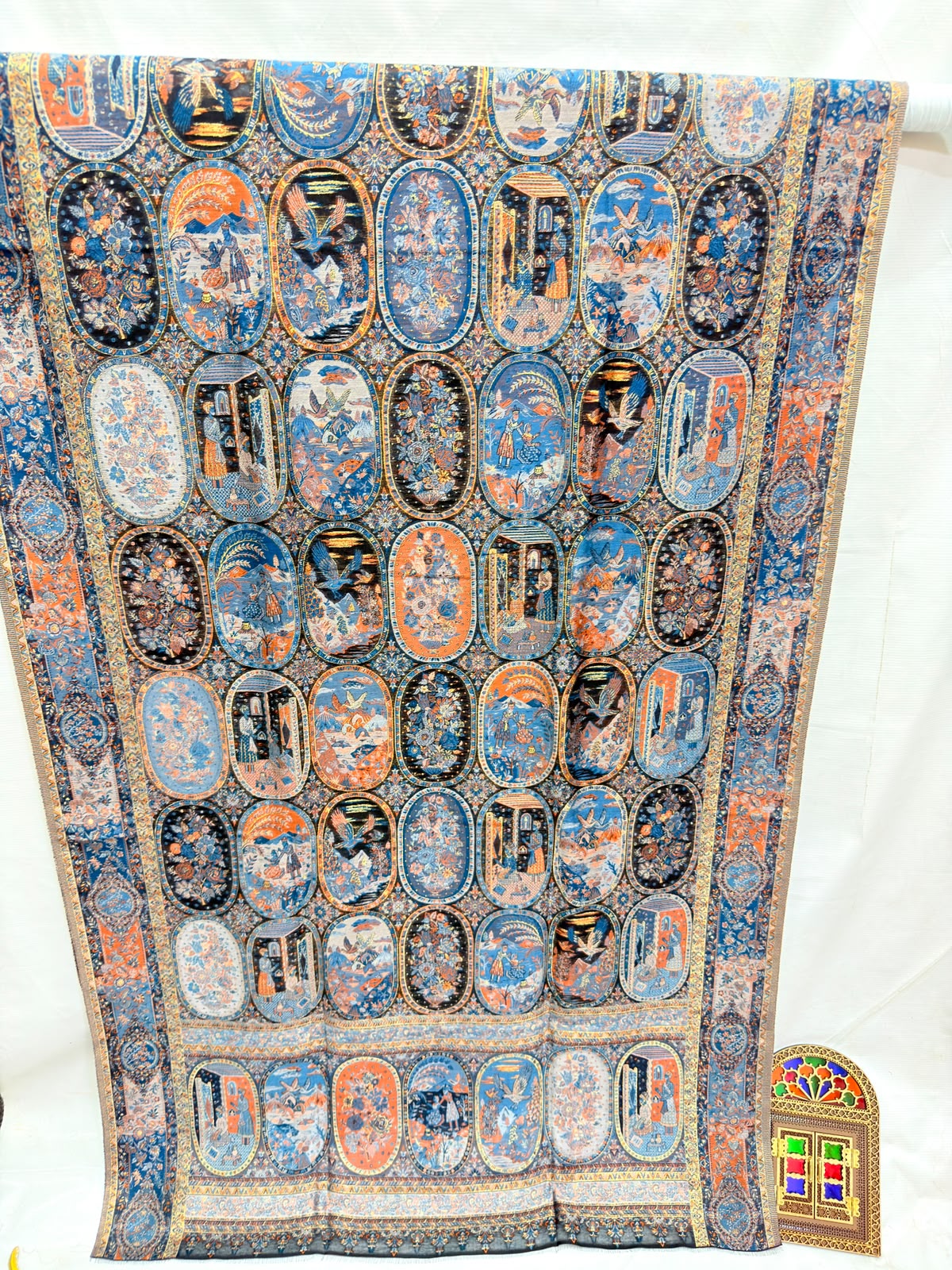 Kaani dupata: Silk