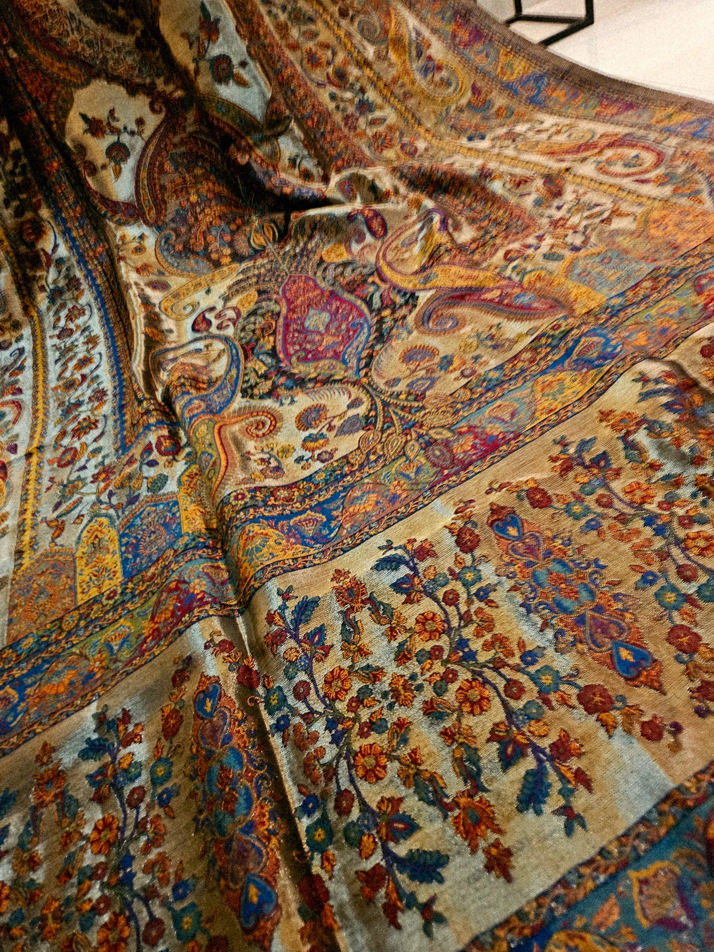 Silky moonlight kaani shawl/dupata