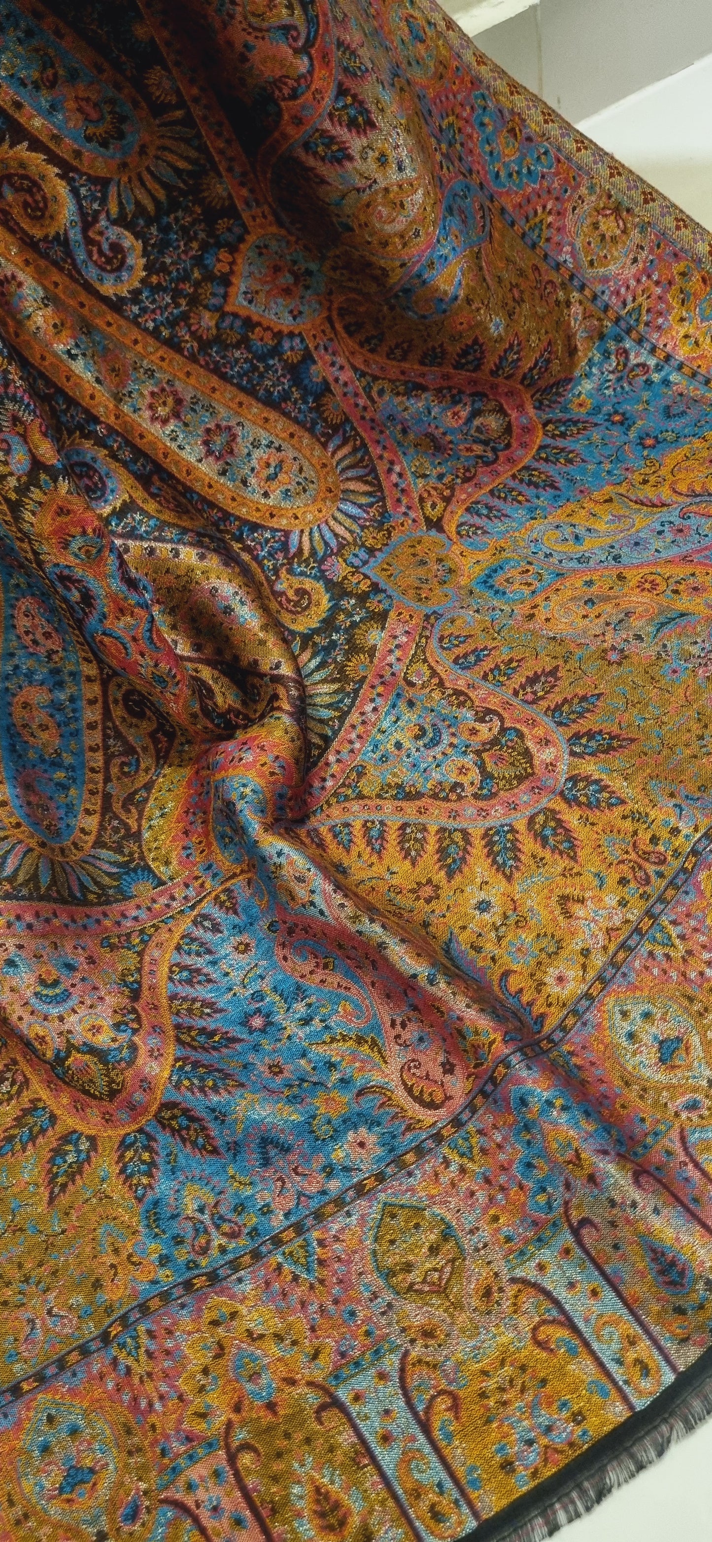 Reversible gandhara moonlight kaani shawl
