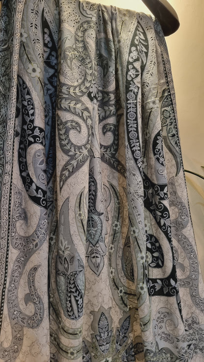 Reelkar embroidered pashmina