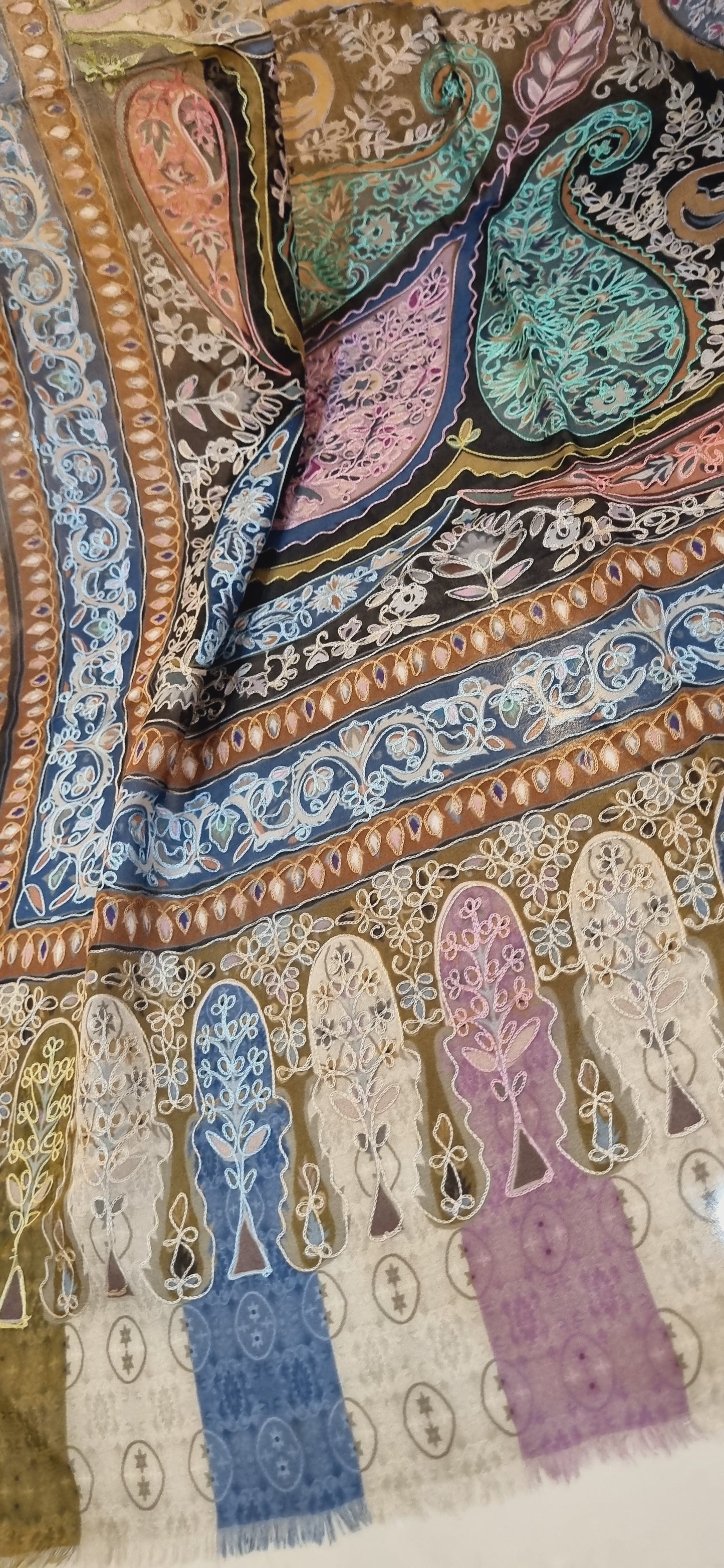 Silk Reelkar shawl