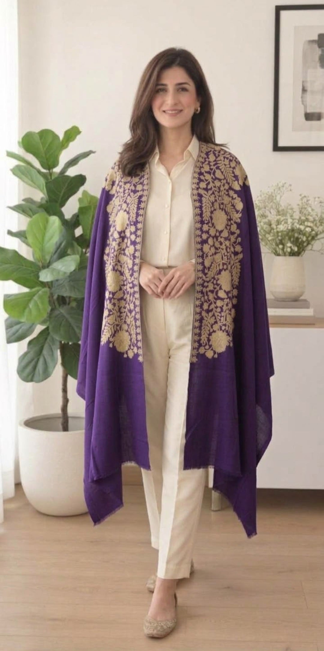 Embroidered cape shawl: Pashmina