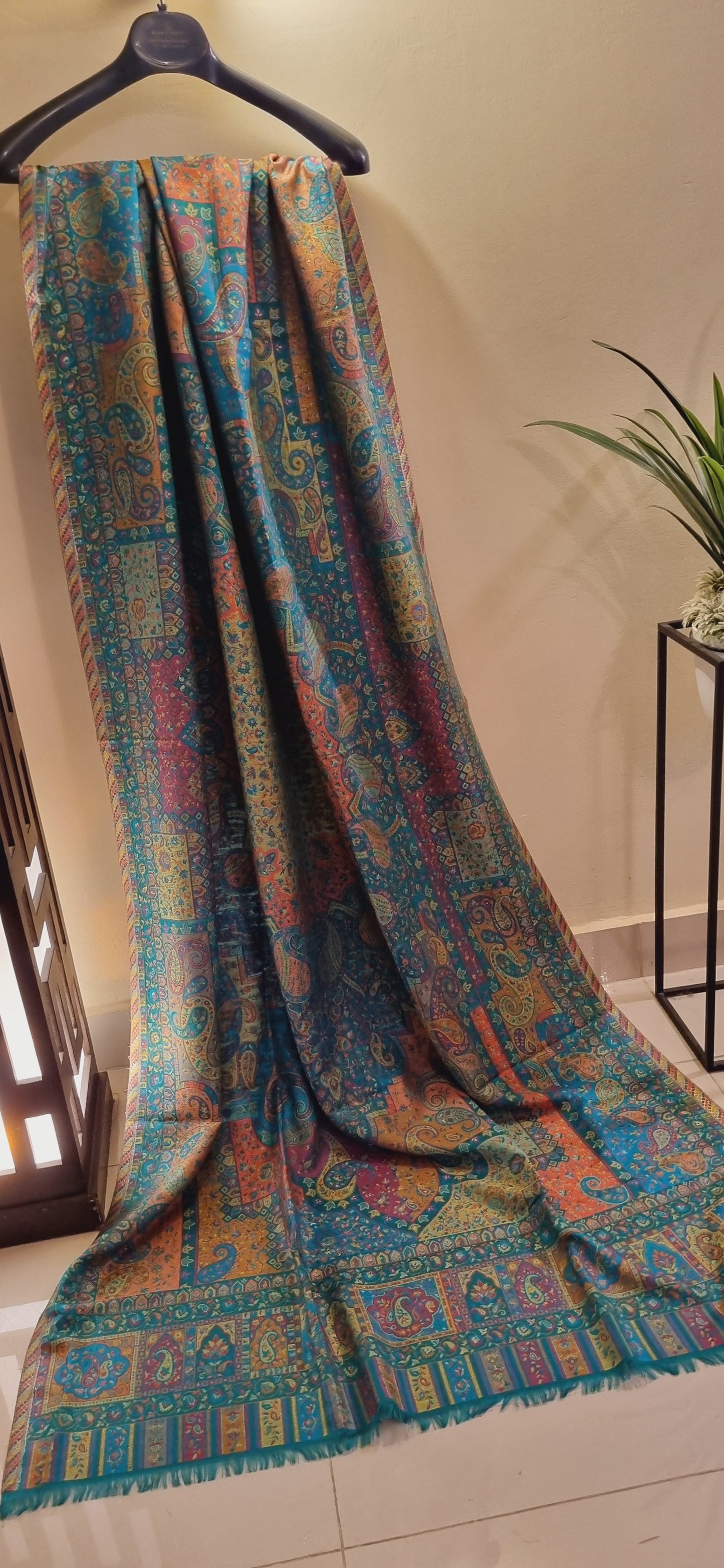 Tabrizi kaani pashmina