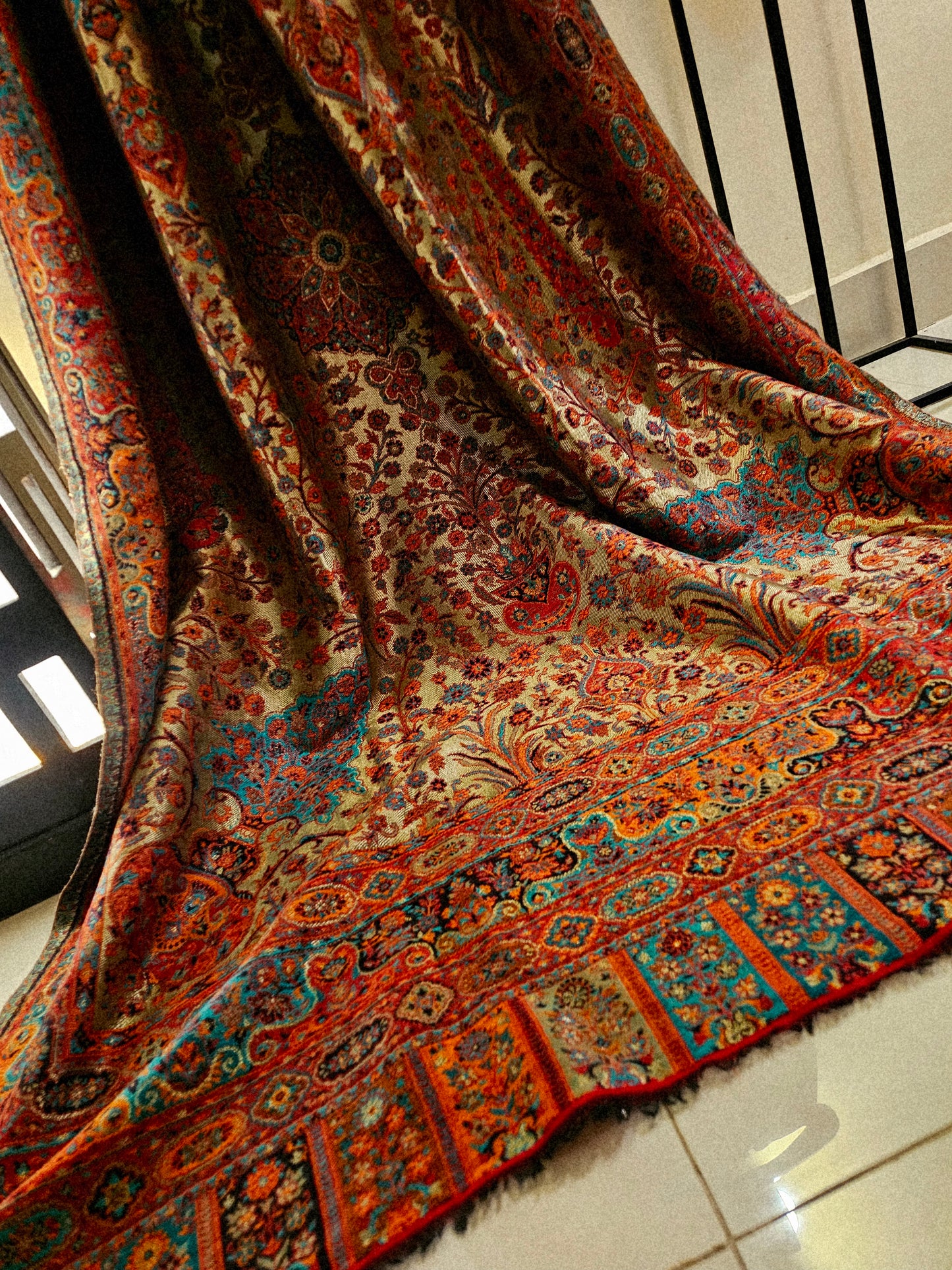 Reversible toosh moonlight kaani shawl