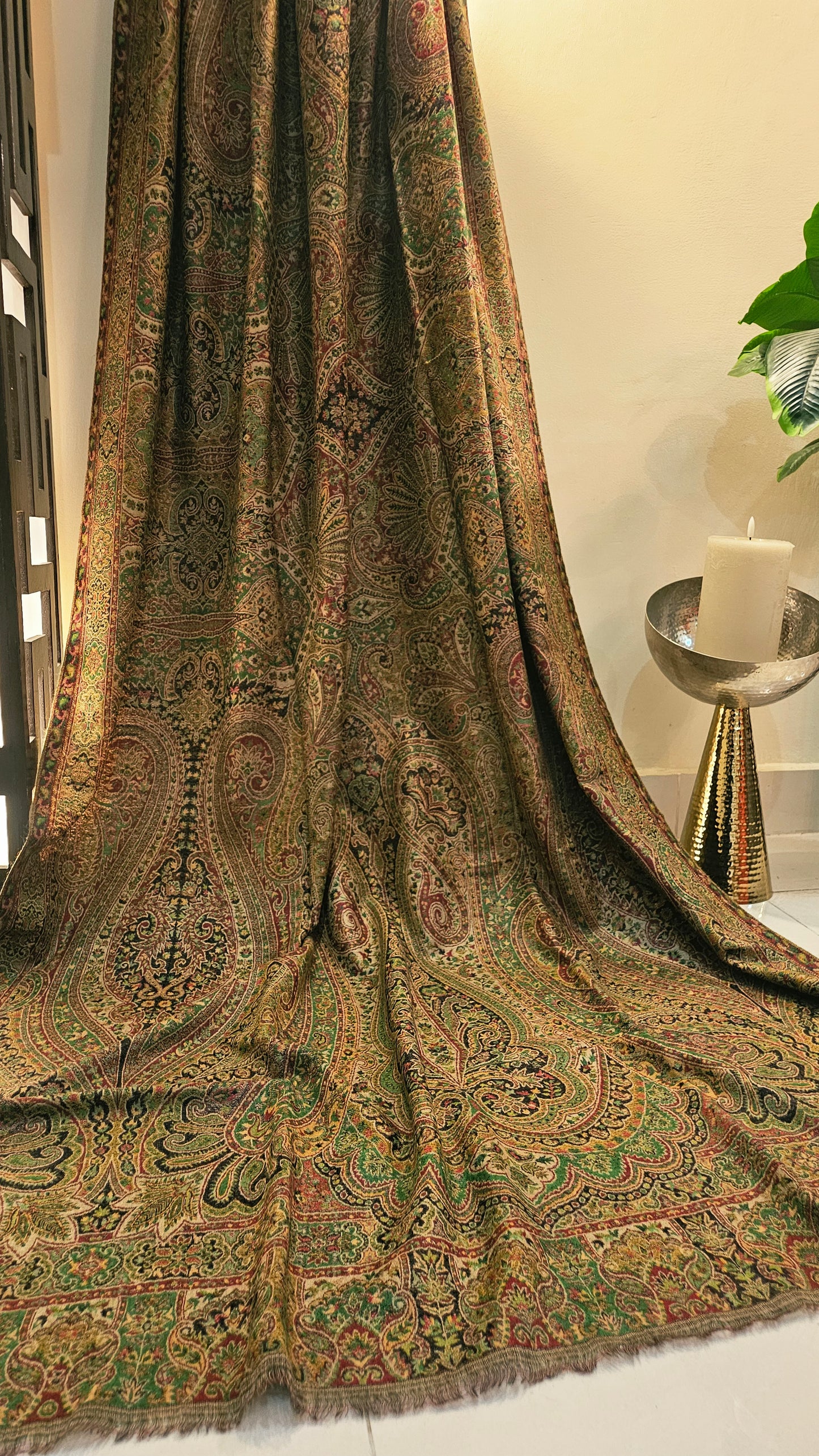Reversible Persian kaani: Pashmina