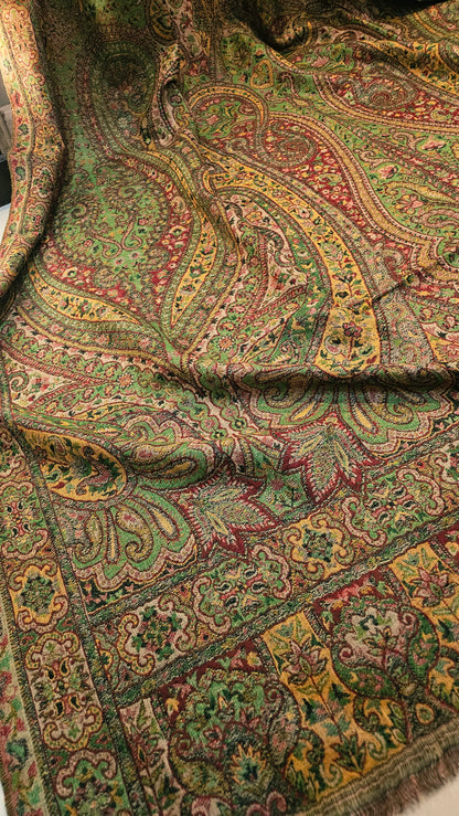 Reversible Persian kaani: Pashmina