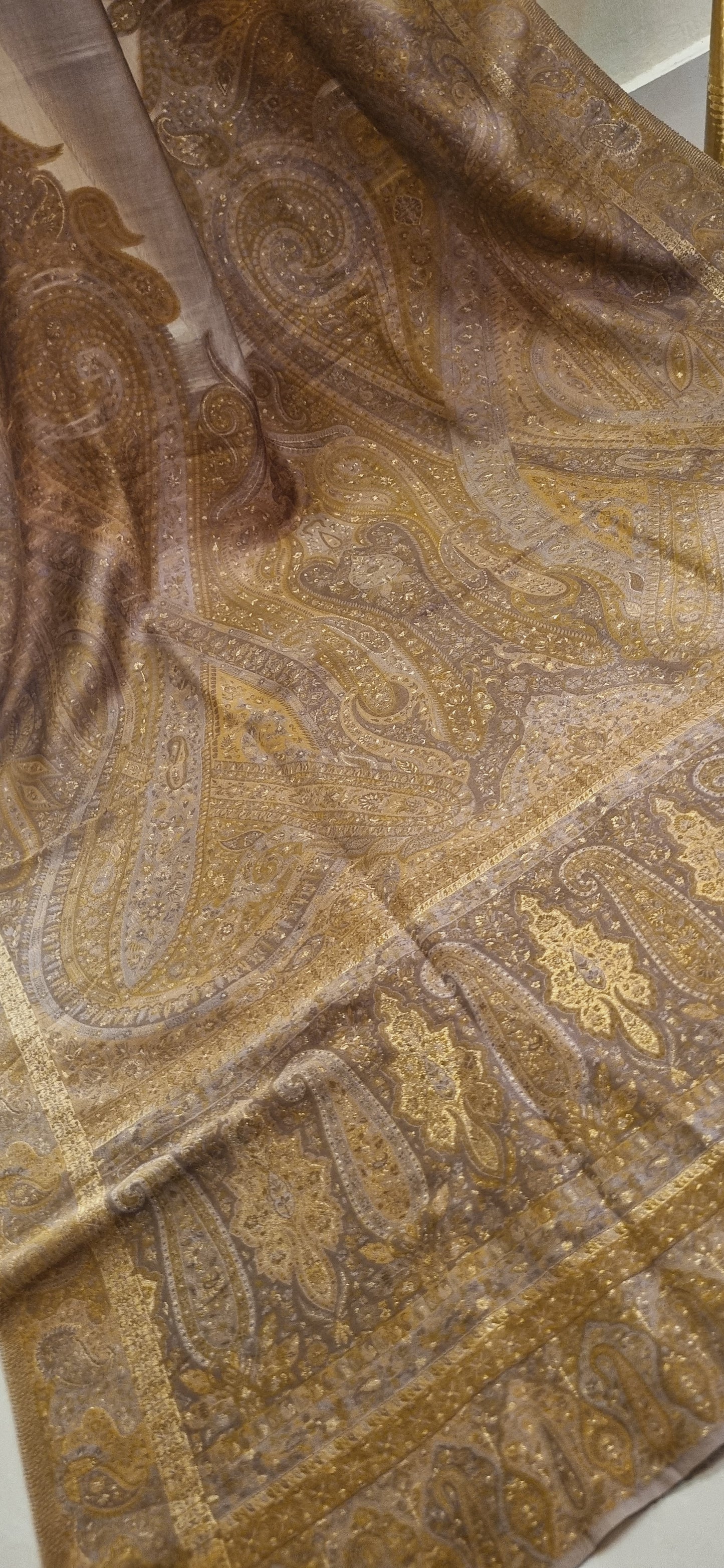 Silk kaani shawl
