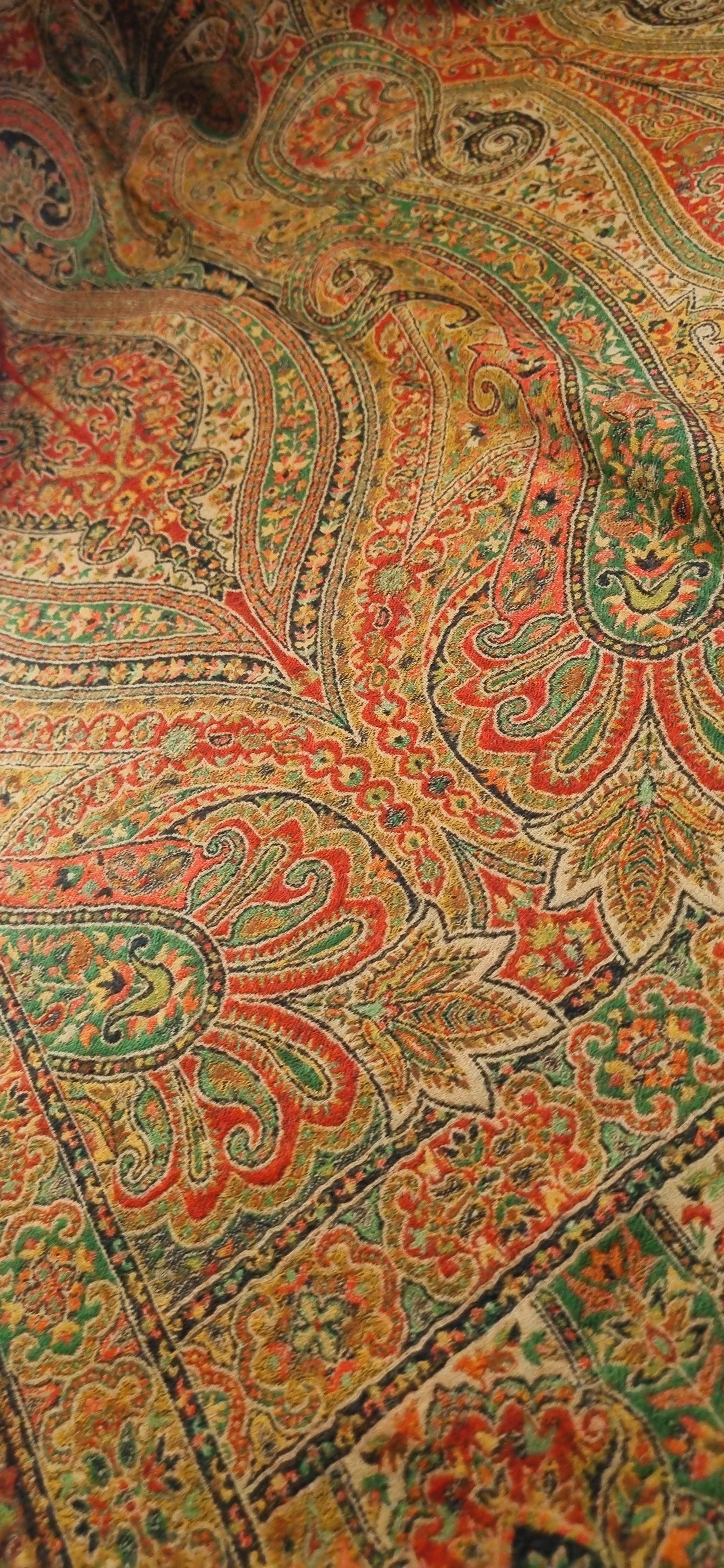 Reversible Persian kaani