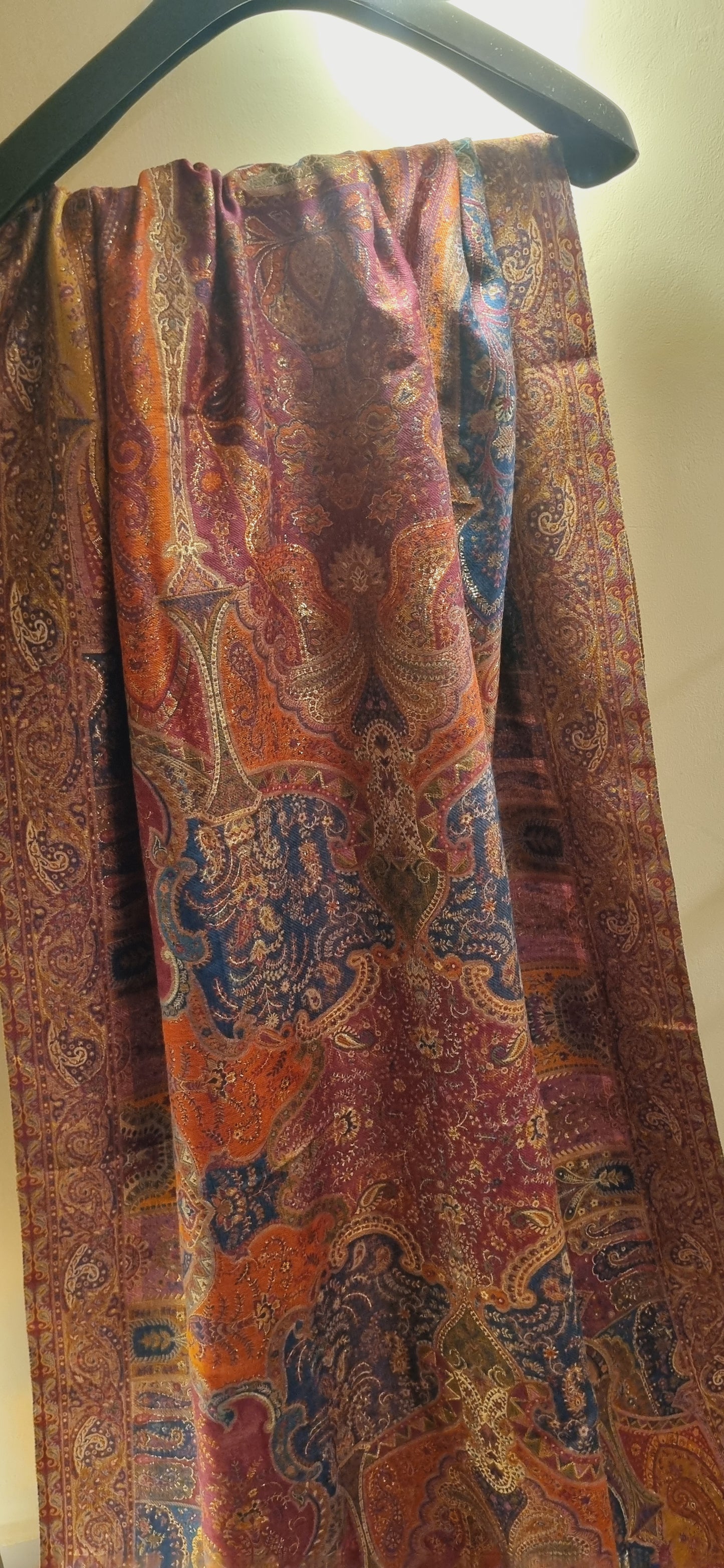 Pashmina kaani with zaree
