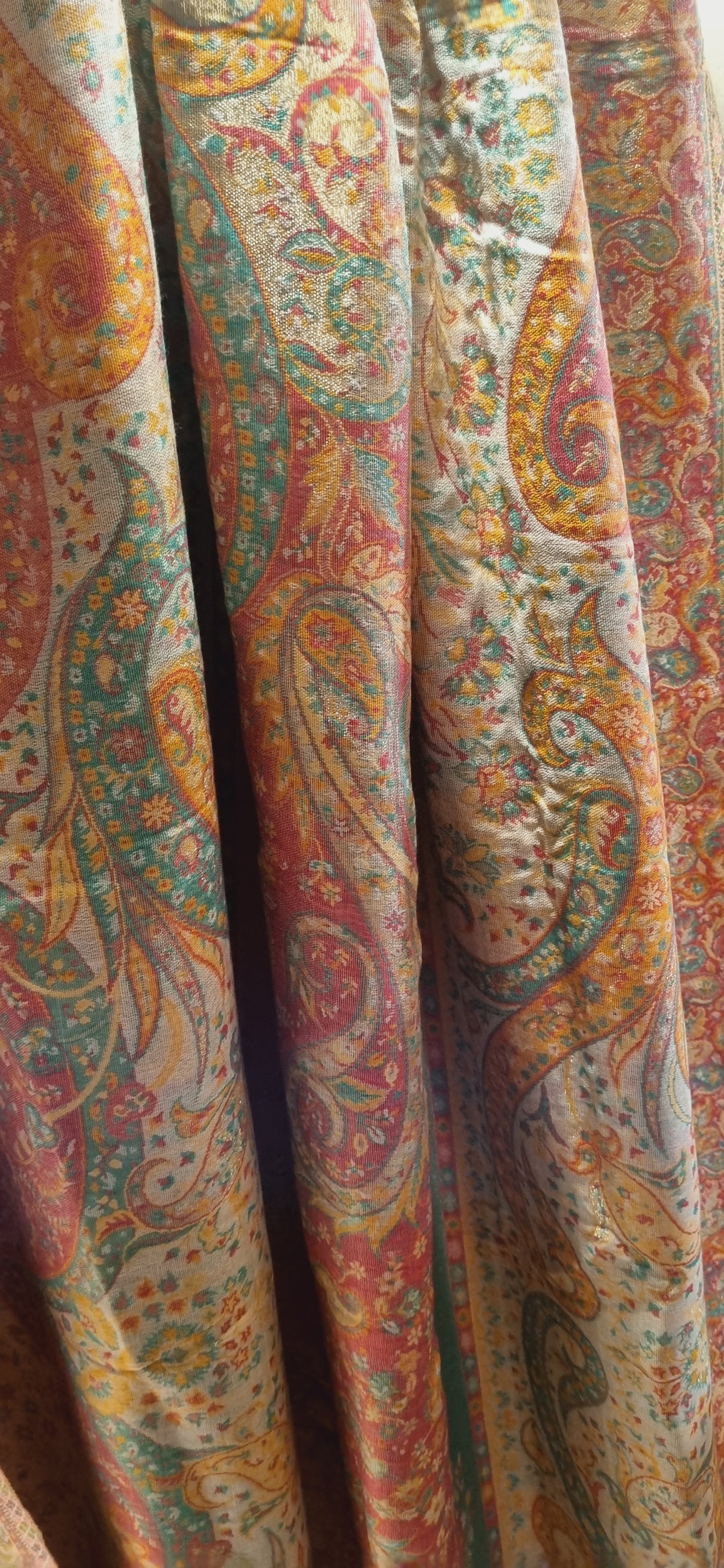 Reversible moonlight gandhara kaani reversible shawl