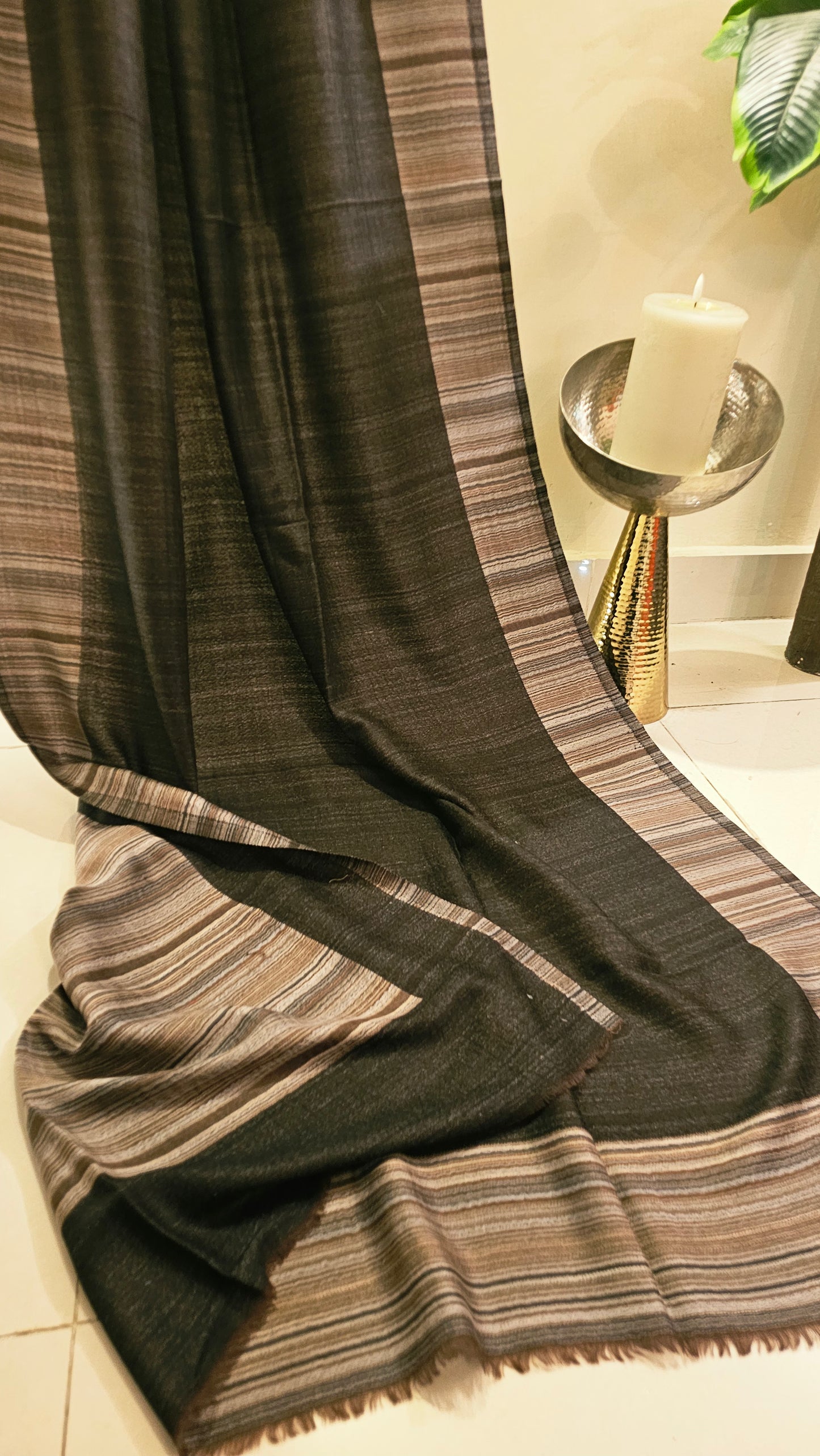 Reversible kaani shawl:toosh