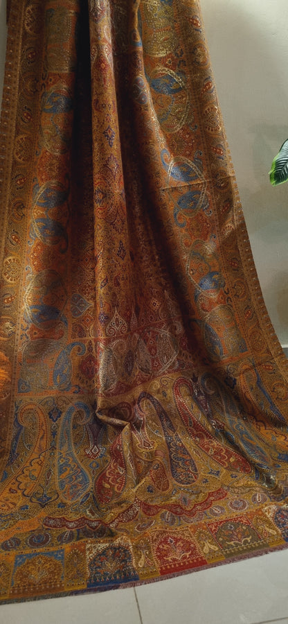 Pashmina kaani with zaree weave