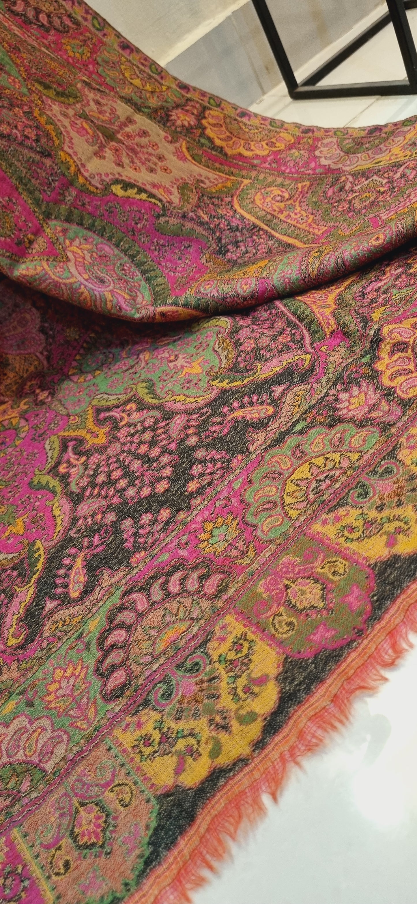 Persian kaan reversible pashmina shawl