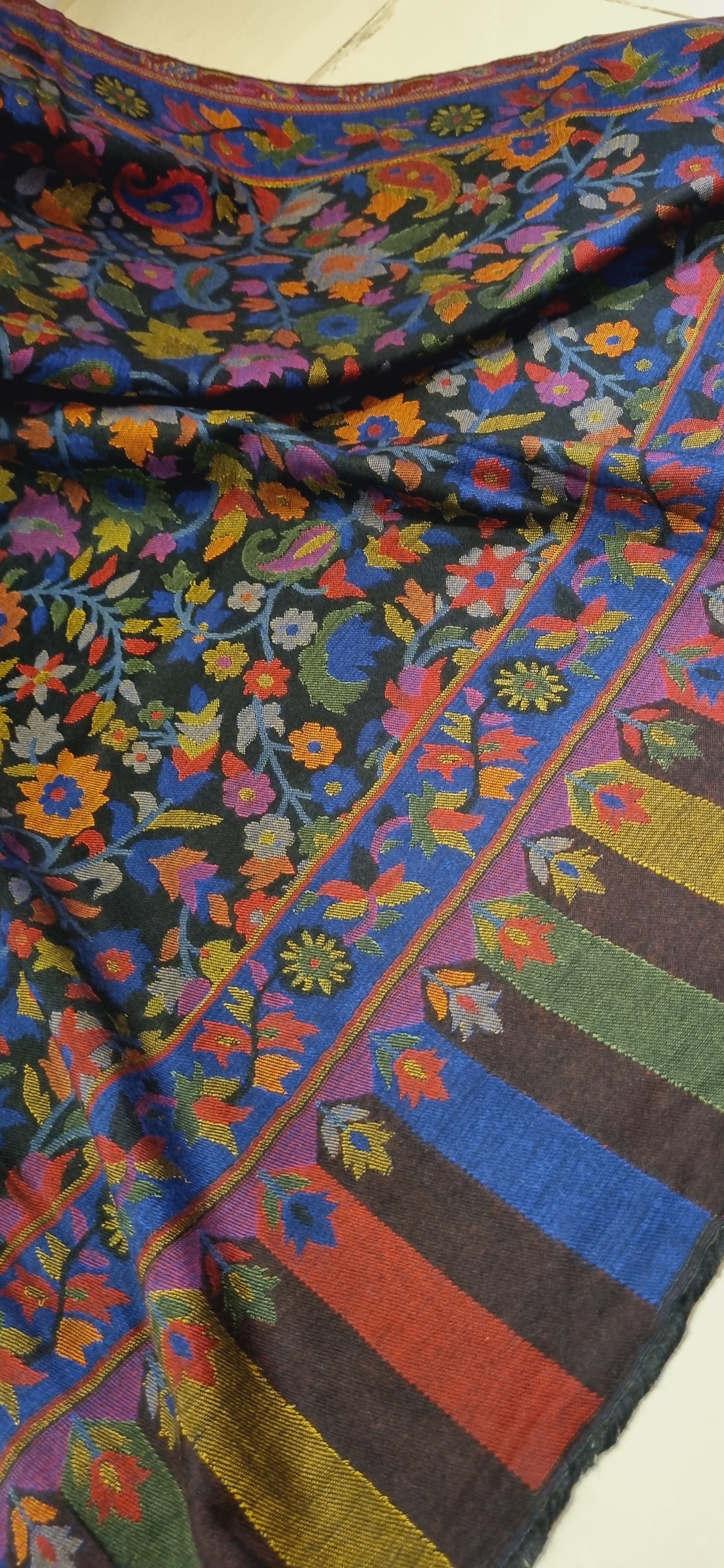 Pashmina kaani shawl