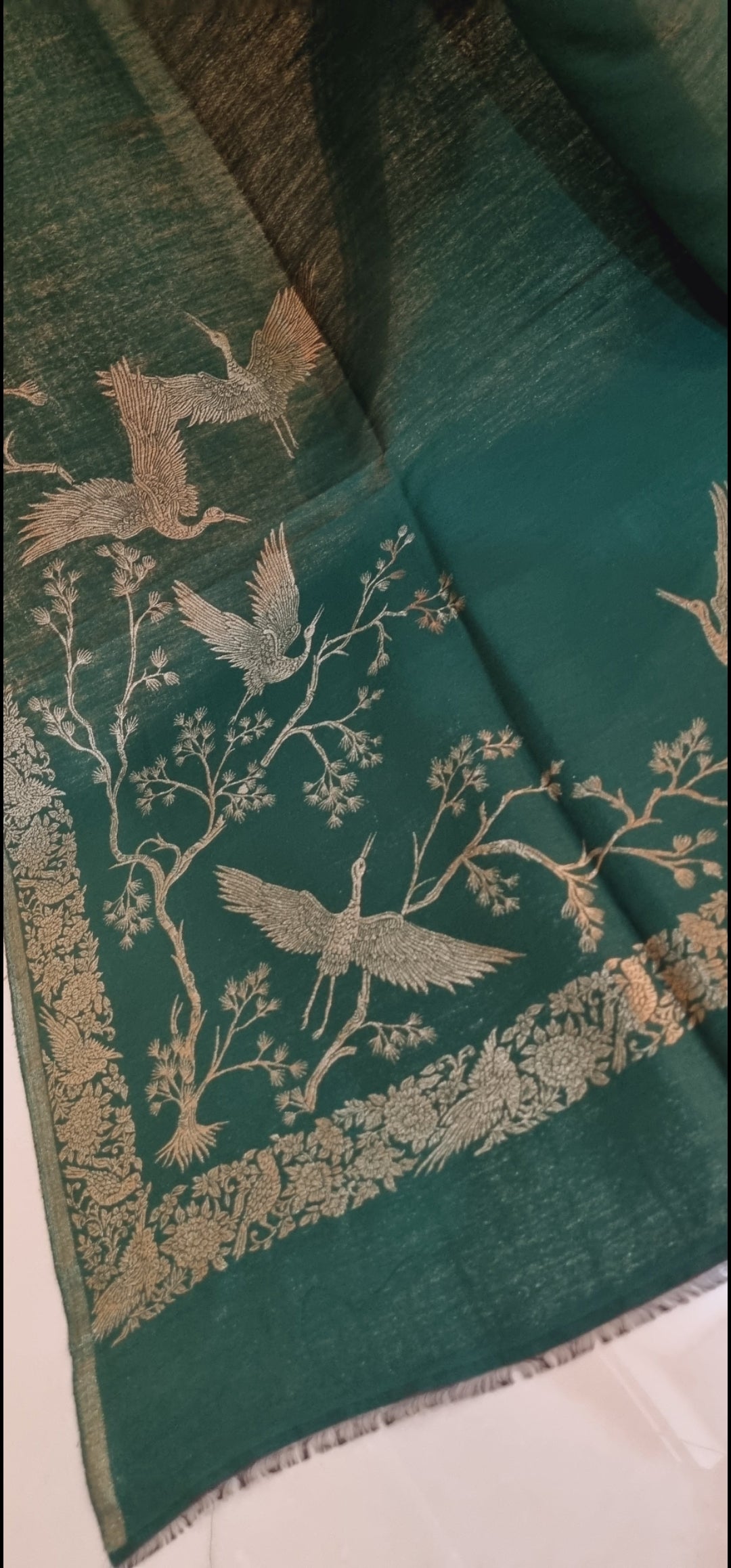 Reversible moonlight paper kaani shawl