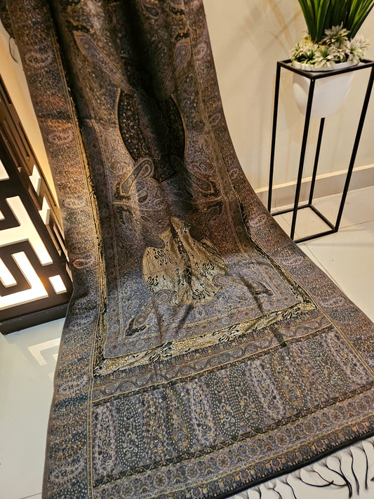 Silk kaani shawl with chantilly