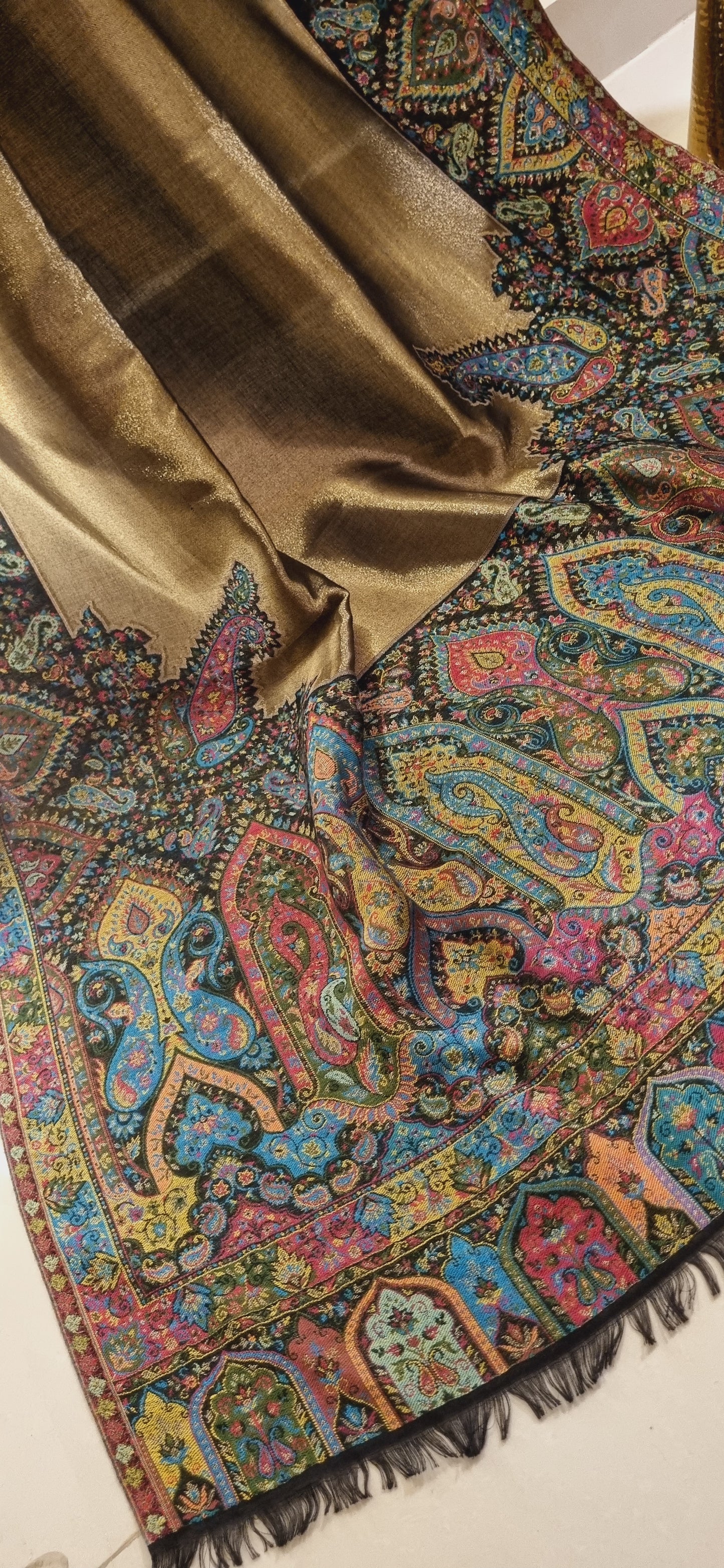 Moonlight gandhara kaani pashmina reversible shawl