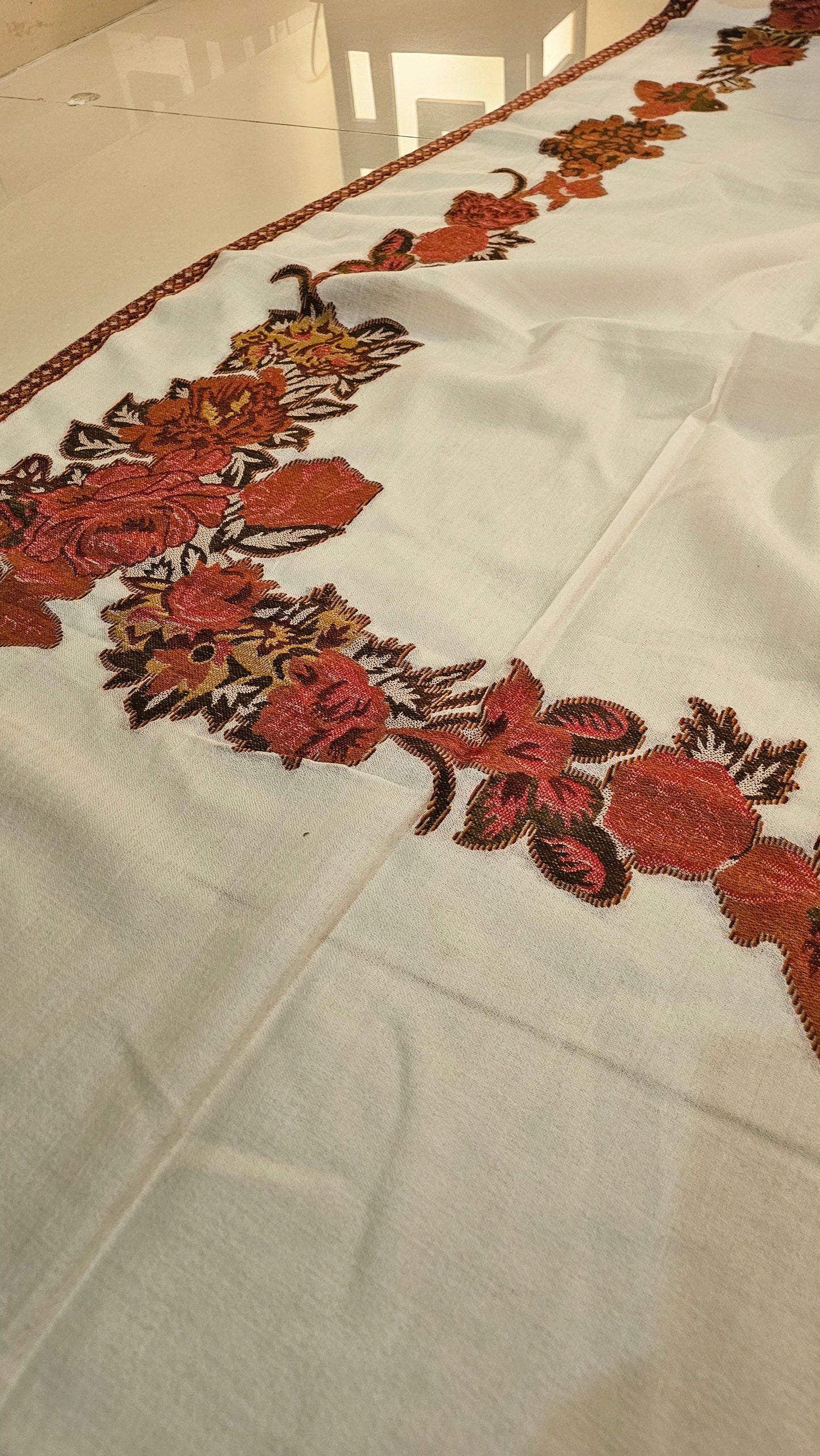 Kaani minishawl: Toosh