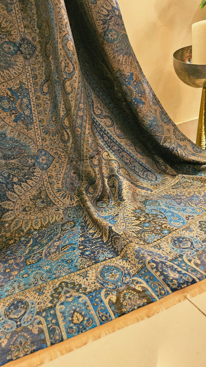 Gandhara kaani reversible: shawl