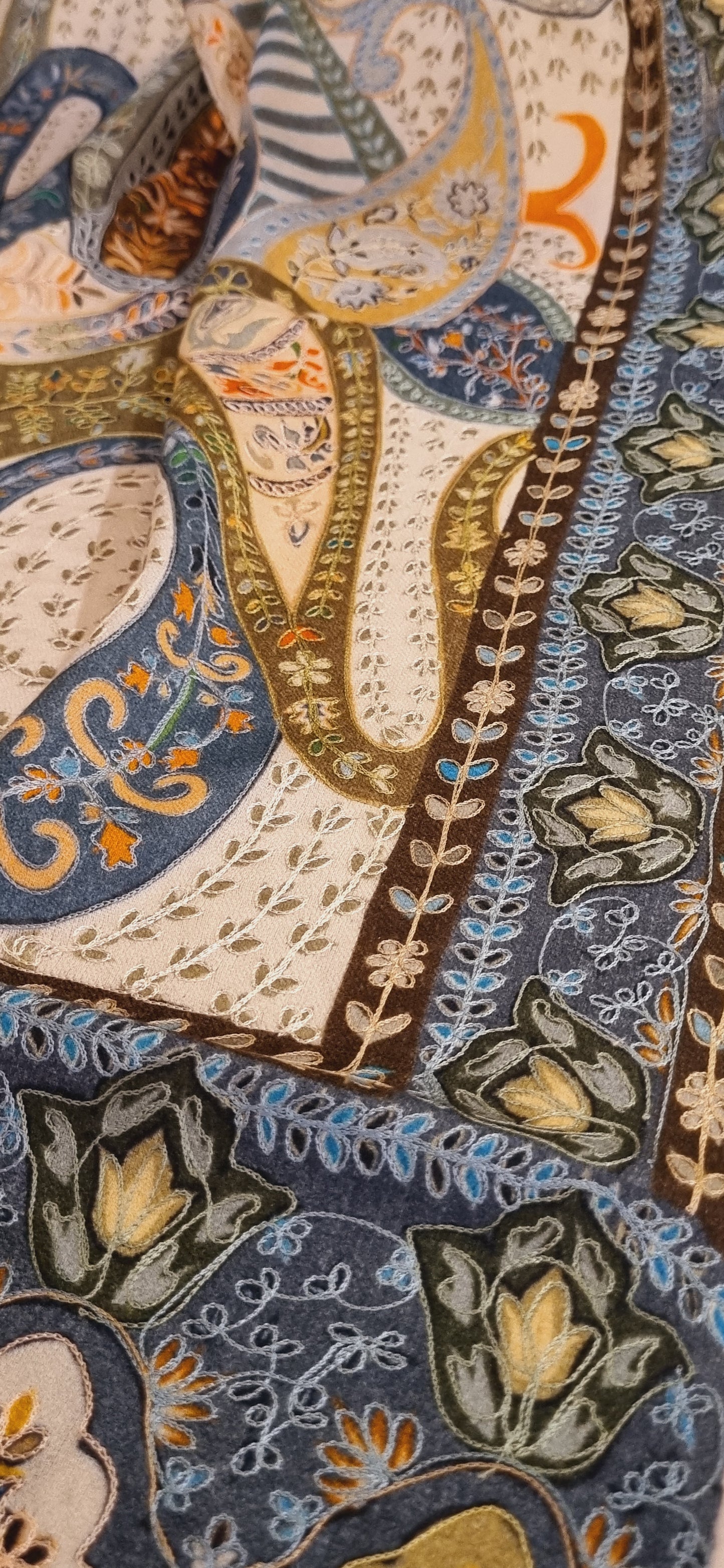 Reelkar pashmina shawl