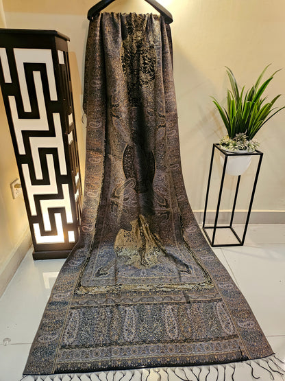 Silk kaani shawl with chantilly