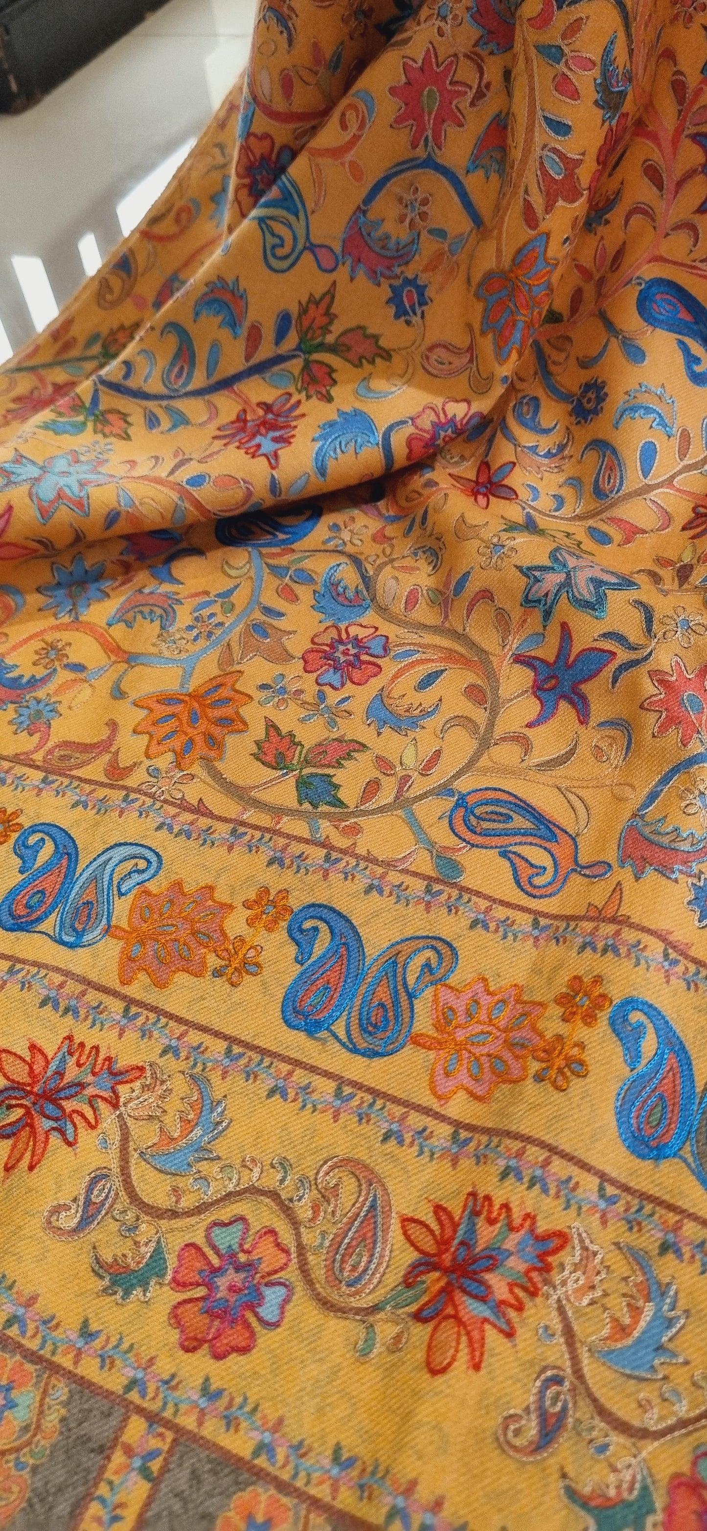 Reelkar pashmina suit