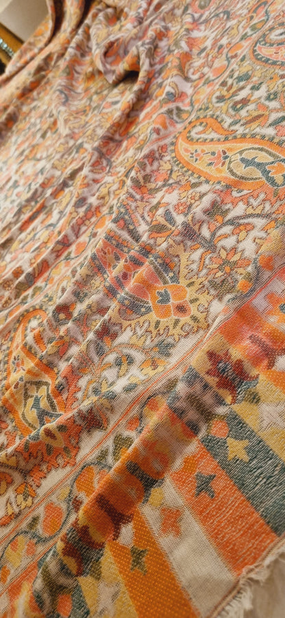 Soft pashmina kaani shawl