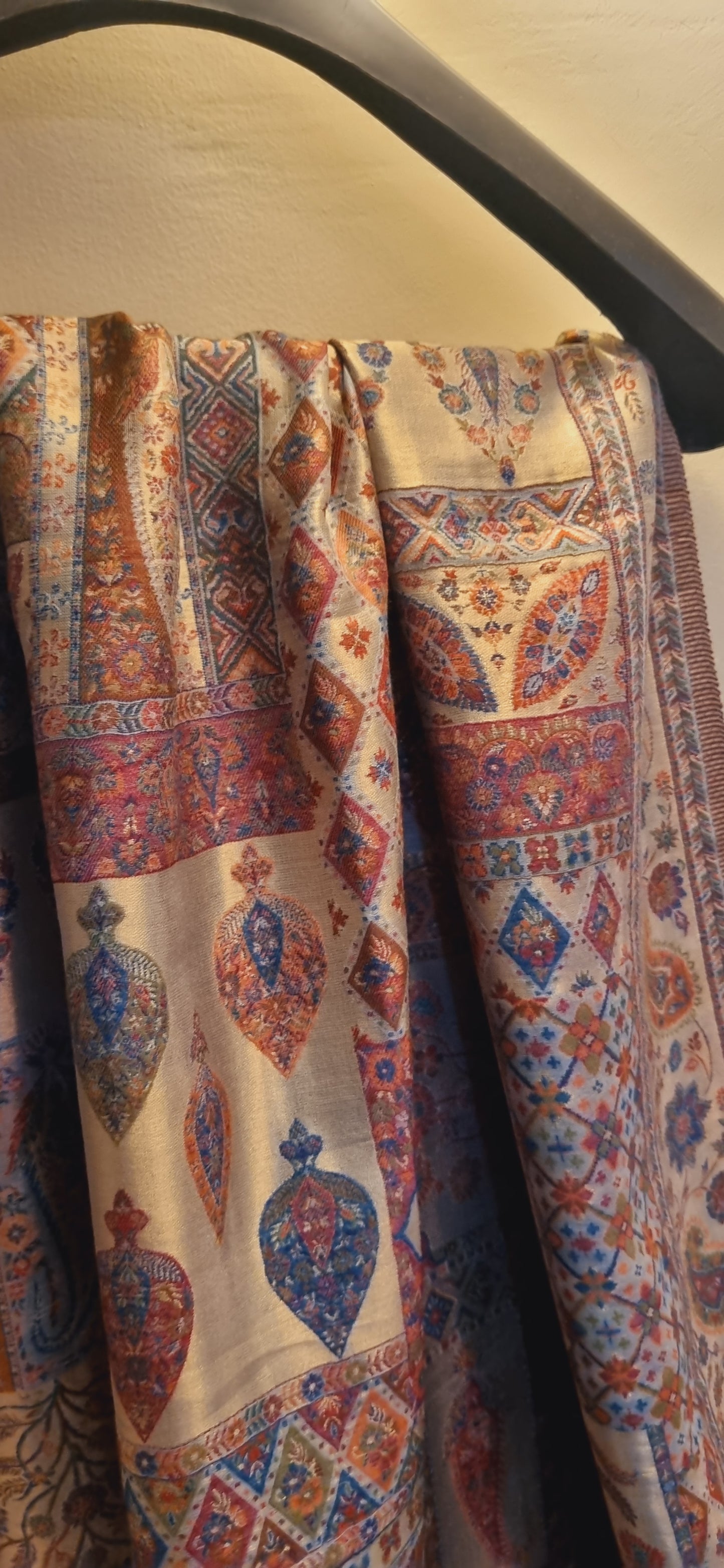 Mariana's Moonlight silky pashmina