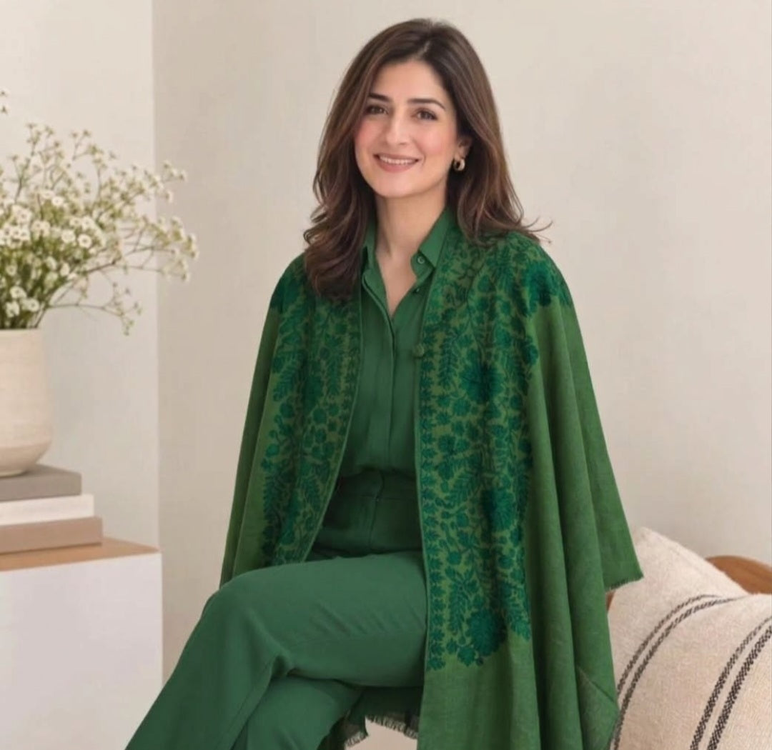 Embroidered cape shawl: Pashmina