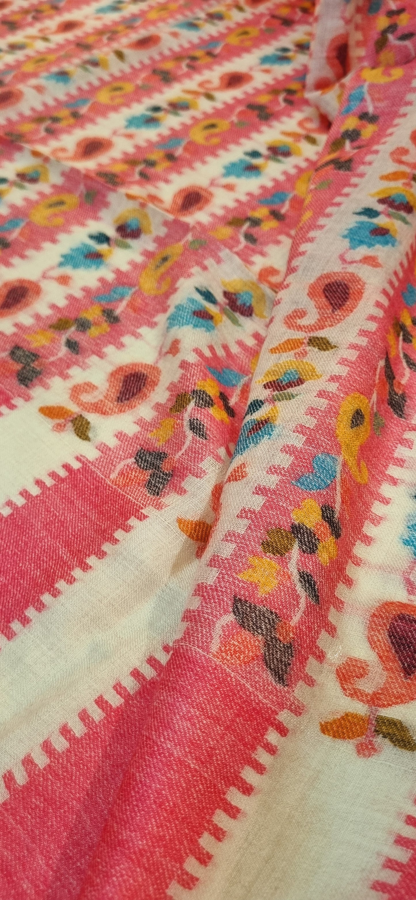 Toosh kaani shawl