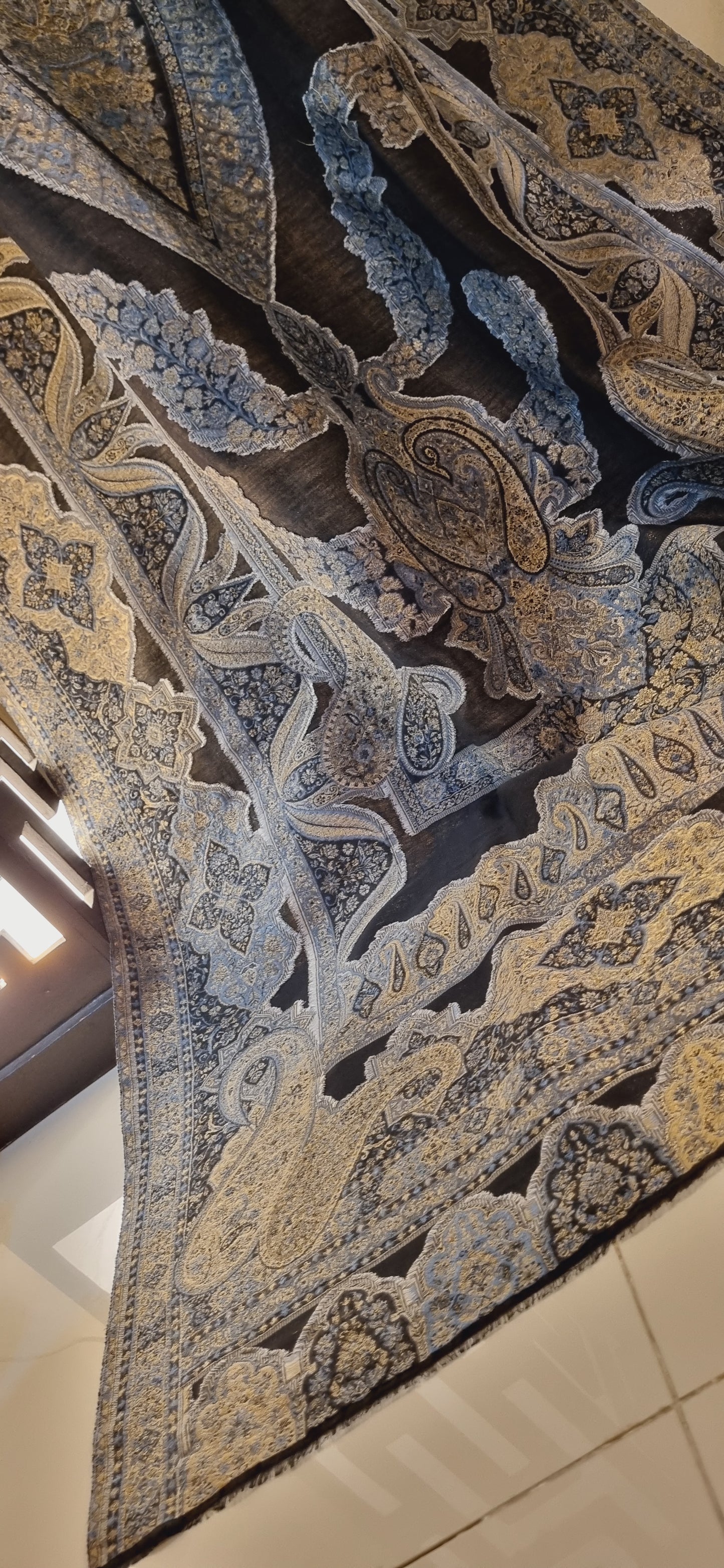 Reversible Moonlight kaani shawl