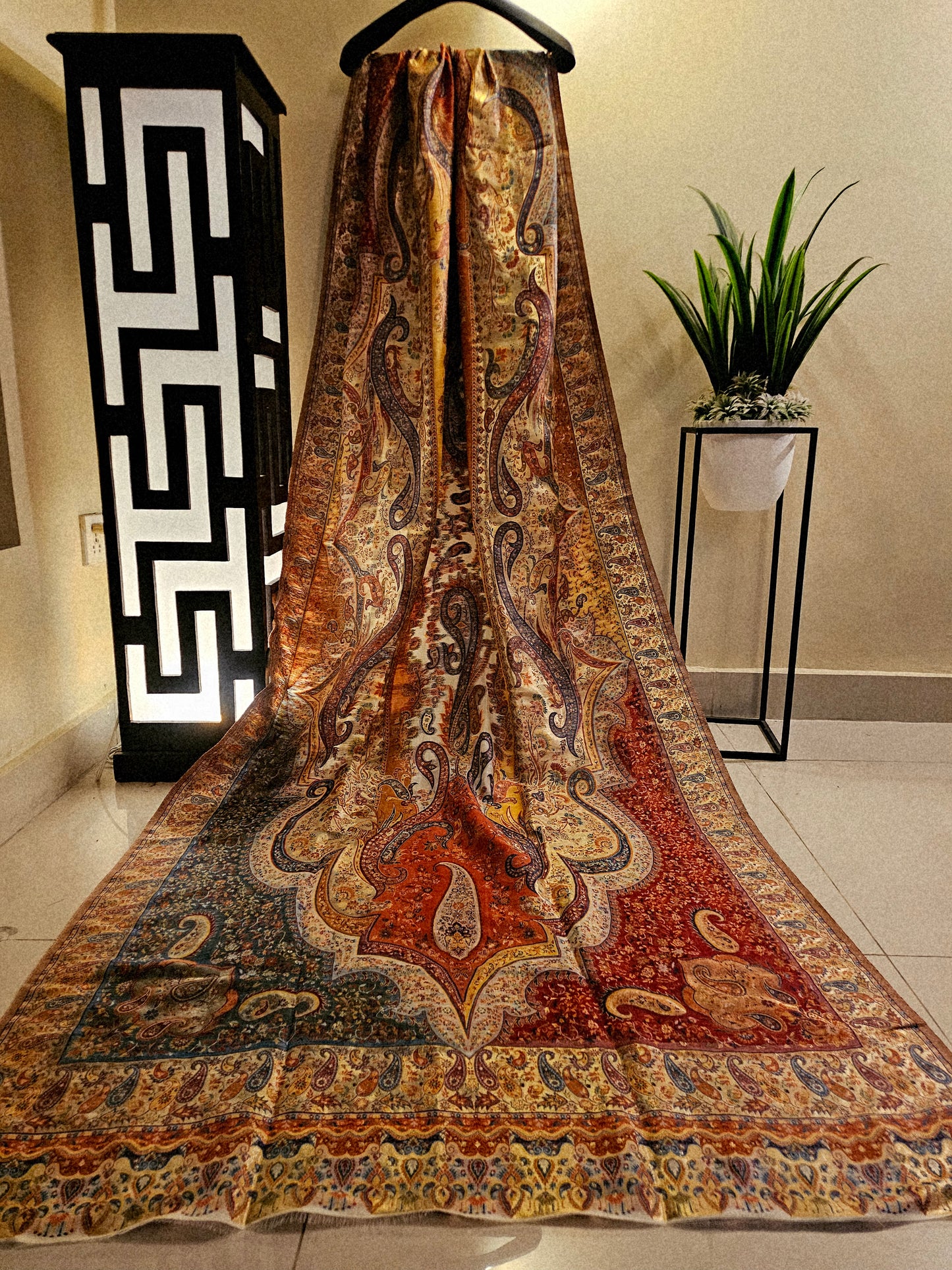 Silk kaani dupata