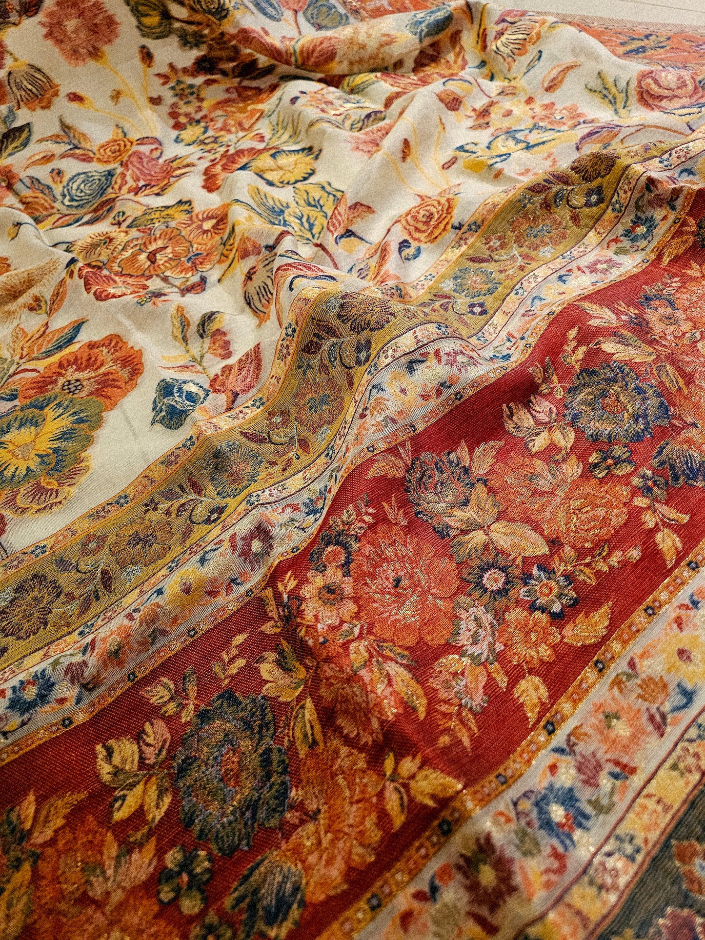 Silk kaani dupata