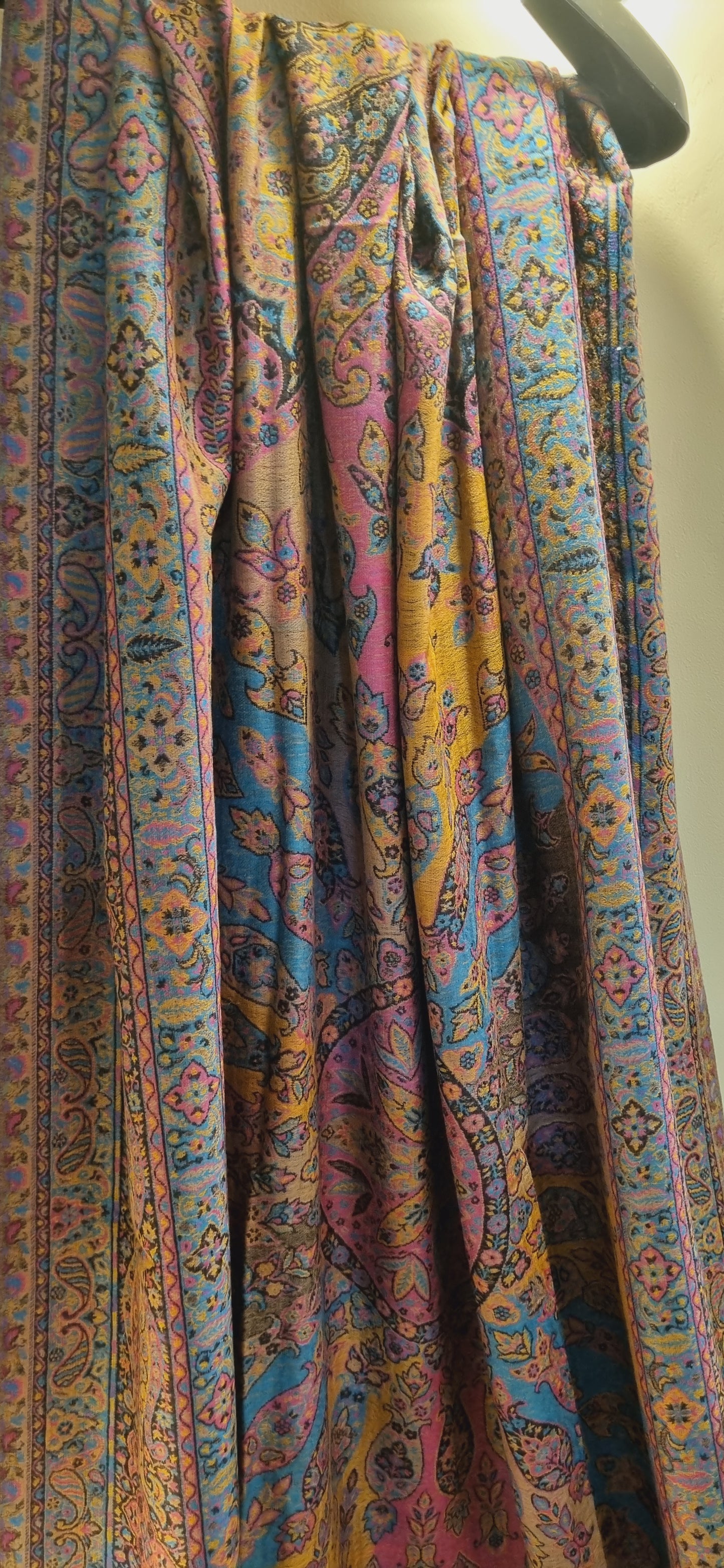 Pashmina reversible Persian kaani shawl