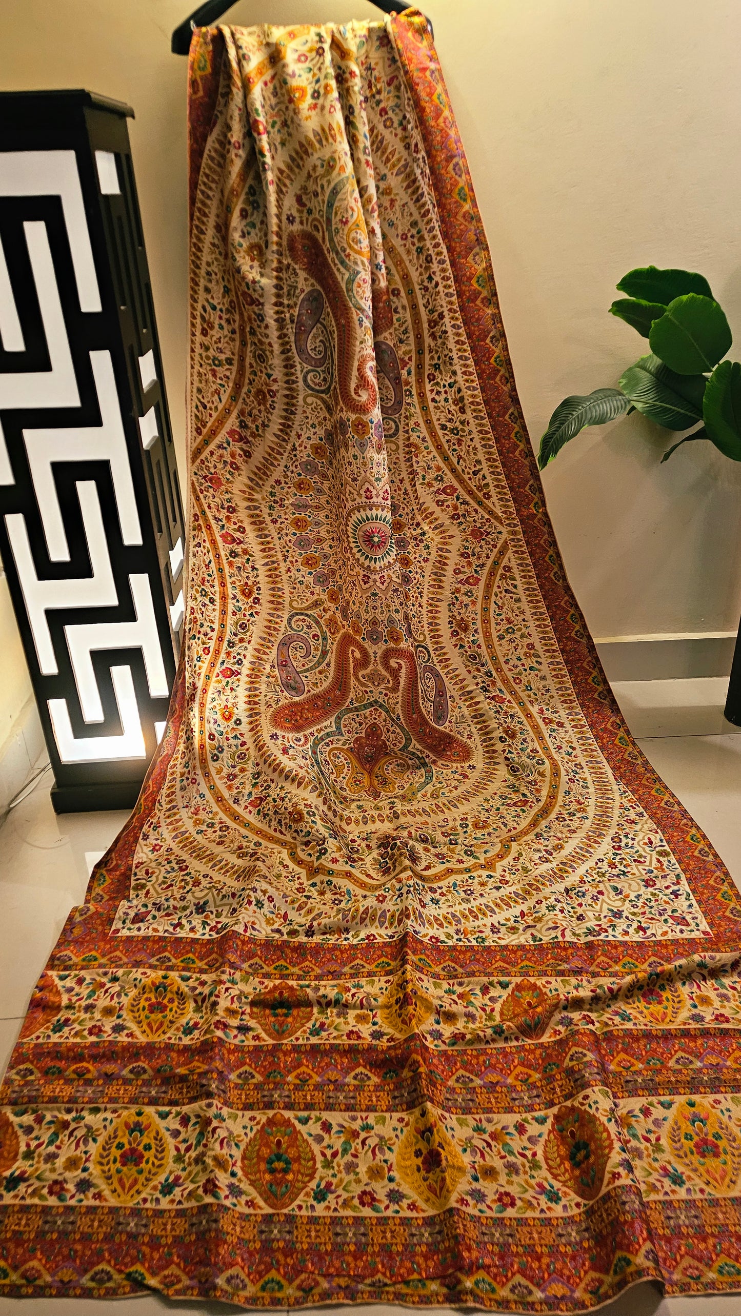 Meenakari shawl: silk