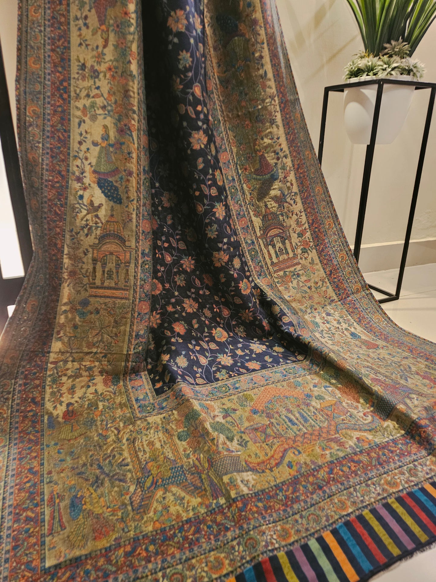 Jodha akbar reversible moonlight kaani shawl