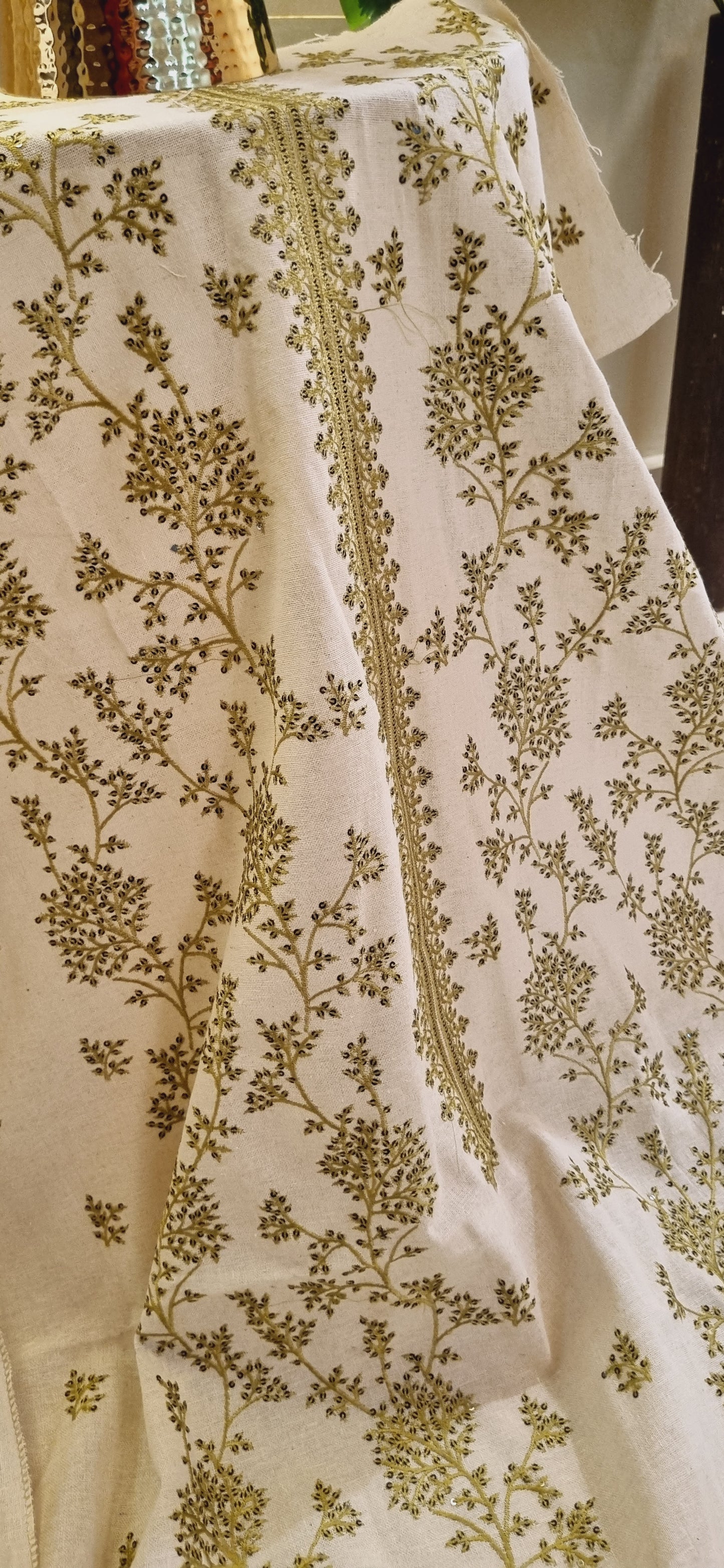 Khaddar karandi embroidered three piece suit