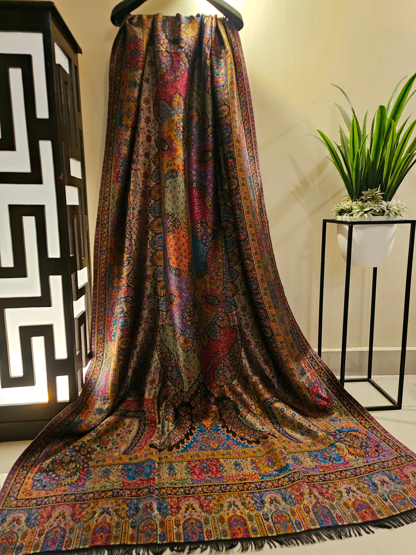 Reversible moonlight gandhara kaani shawl