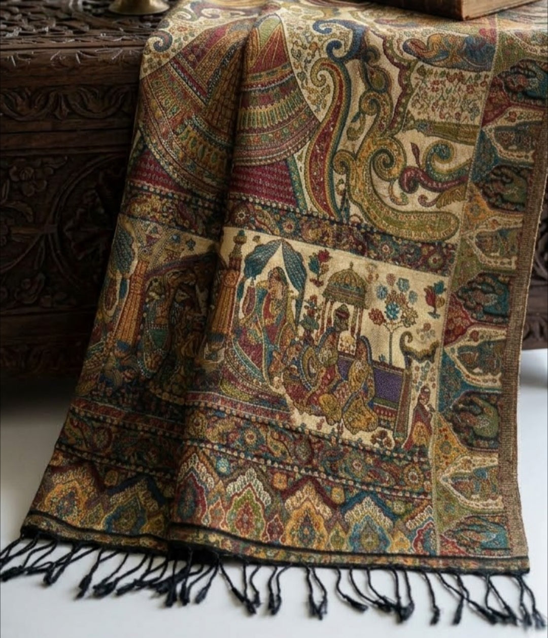 Moonlight kaani: lama silk