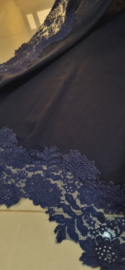 Pashmina chantilly shawl