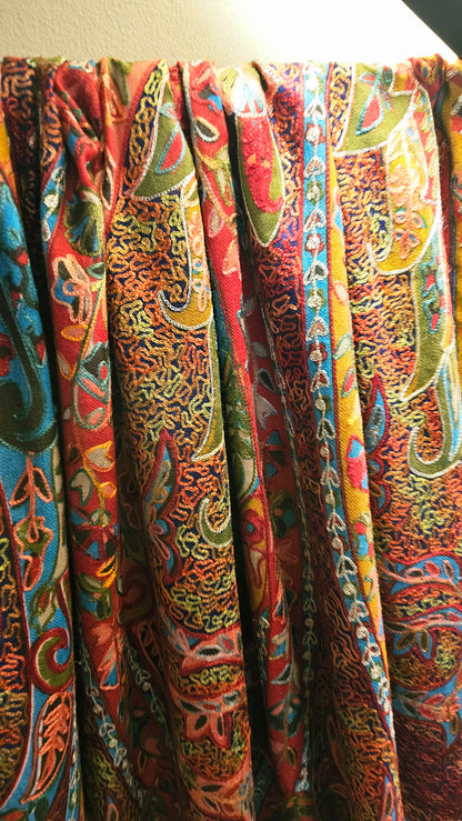 Reelkar embroidered: Pashmina