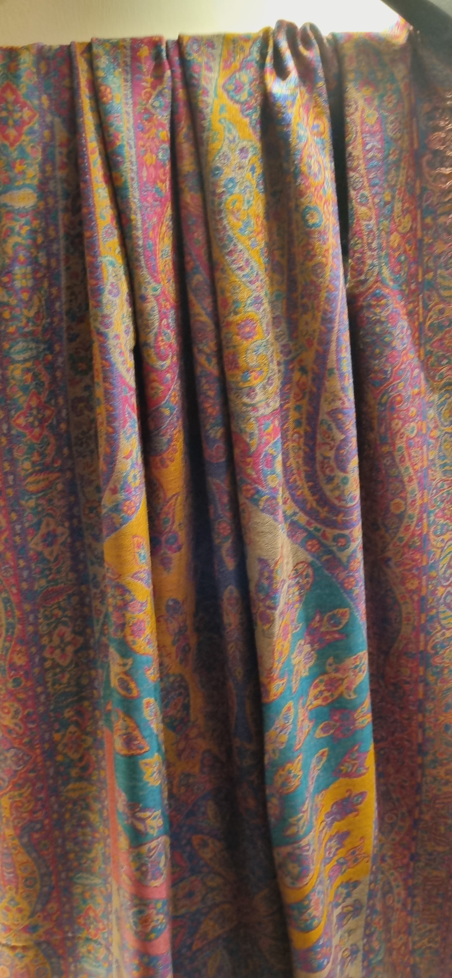 Reversible persian kaani shawl