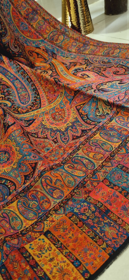Shahjahani kaani shawl