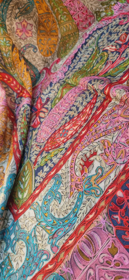 Reelkar embroidered pashmina shawl