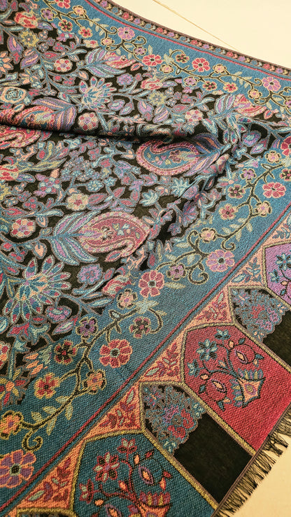 Kaani shawl: woollen pashmina