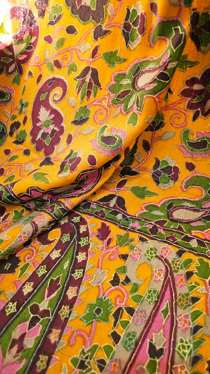 Kalamkar embroidered: Pashmina